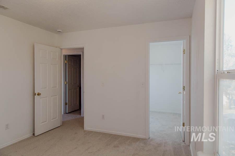 9707 Portola Dr, Boise, Idaho 83709, 4 Bedrooms, 2.5 Bathrooms, Residential For Sale, Price $450,000,MLS 99004058