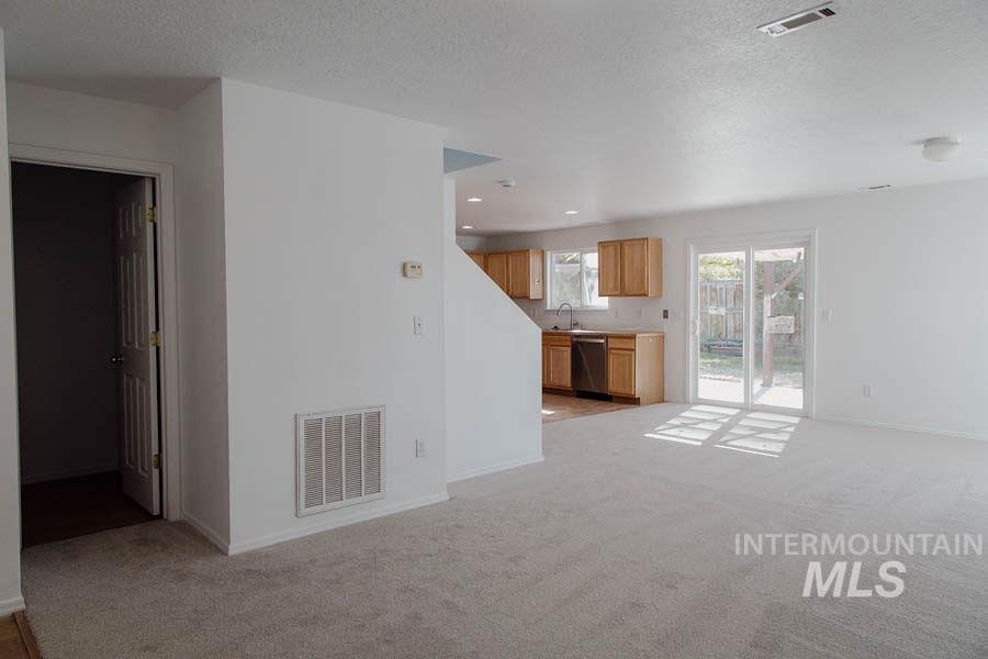 9707 Portola Dr, Boise, Idaho 83709, 4 Bedrooms, 2.5 Bathrooms, Residential For Sale, Price $450,000,MLS 99004058