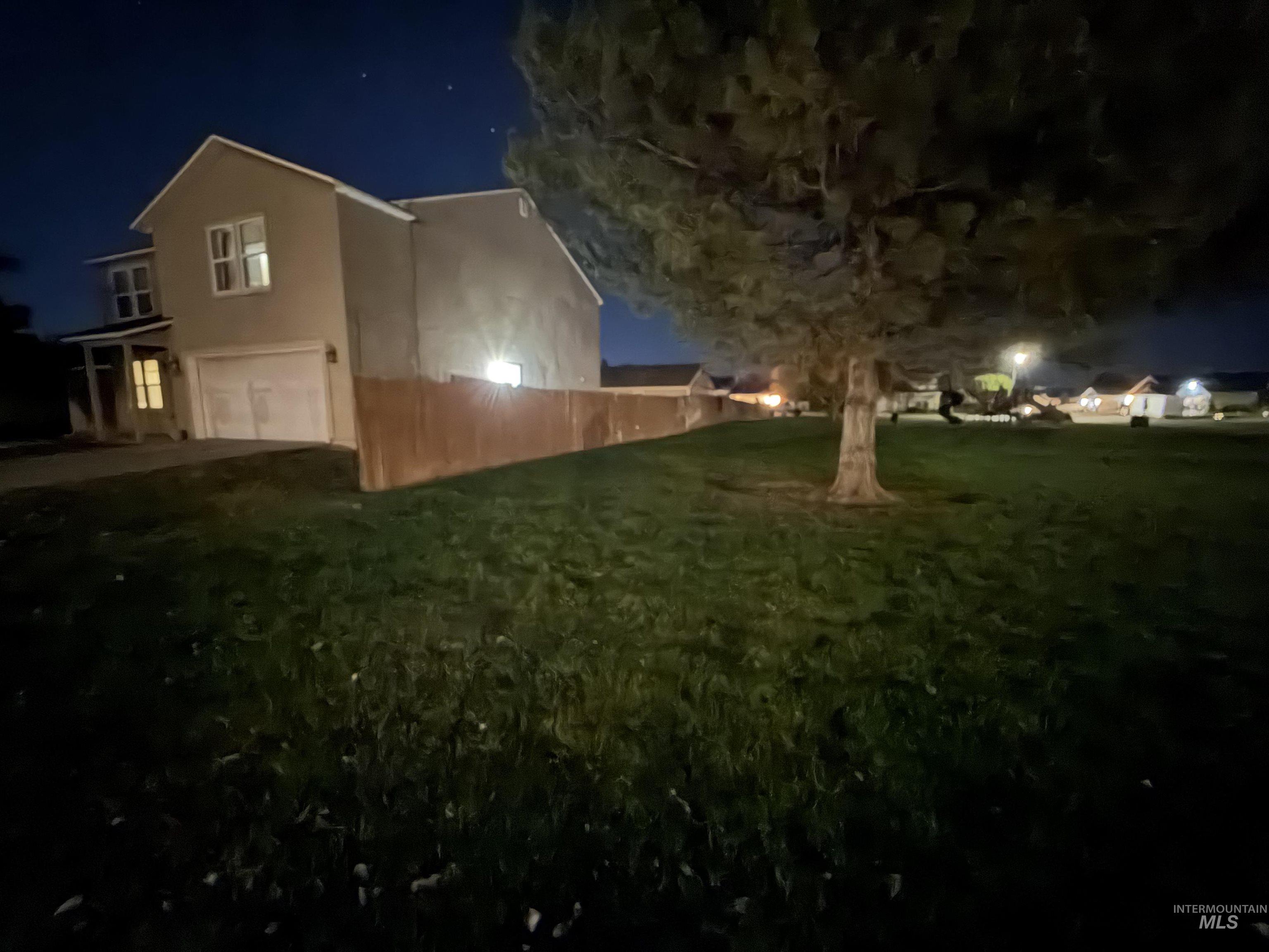 3201 Windward St, Caldwell, Idaho 83605, 5 Bedrooms, 2.5 Bathrooms, Residential For Sale, Price $349,900,MLS 99004064