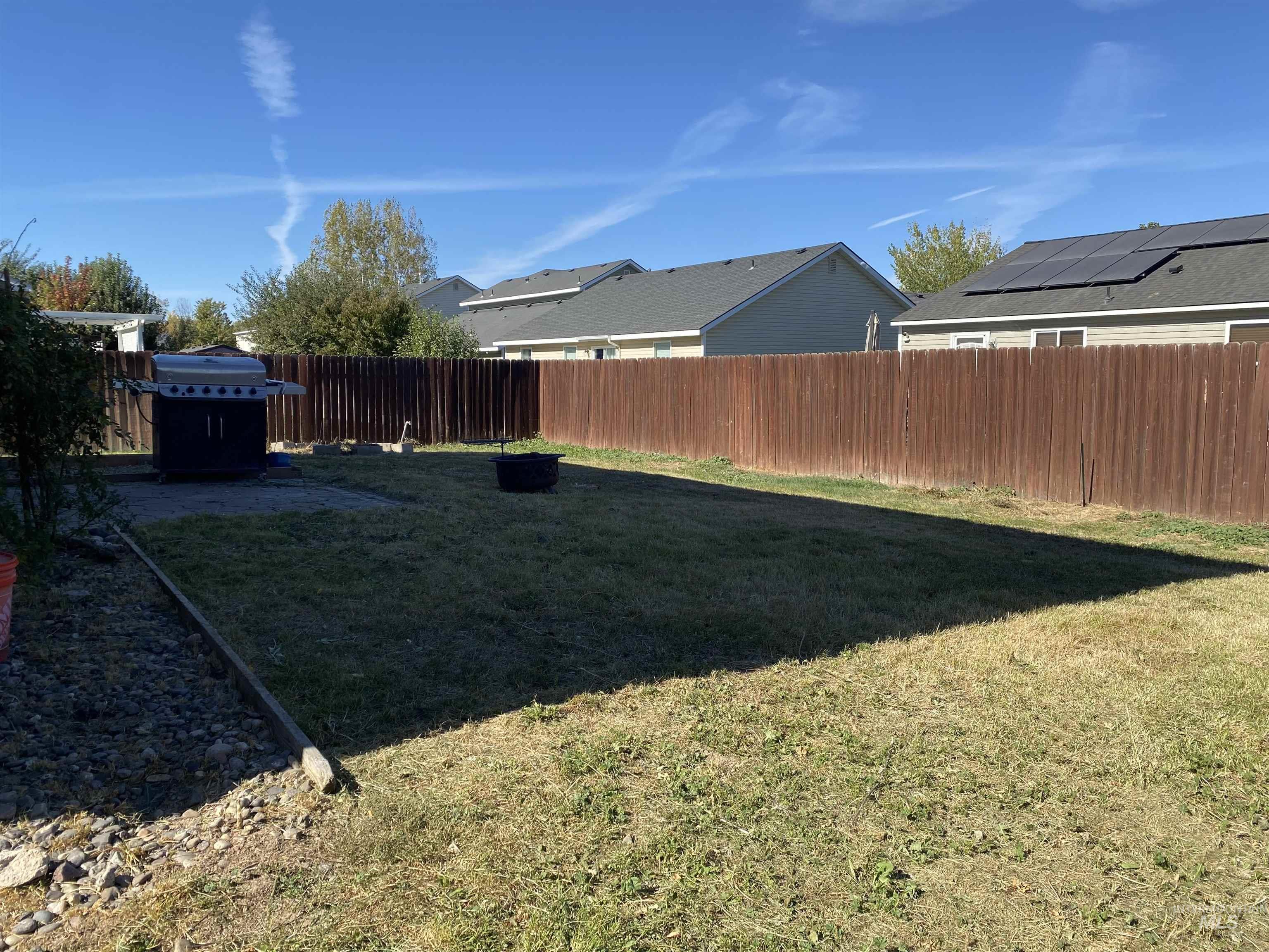 3201 Windward St, Caldwell, Idaho 83605, 5 Bedrooms, 2.5 Bathrooms, Residential For Sale, Price $349,900,MLS 99004064