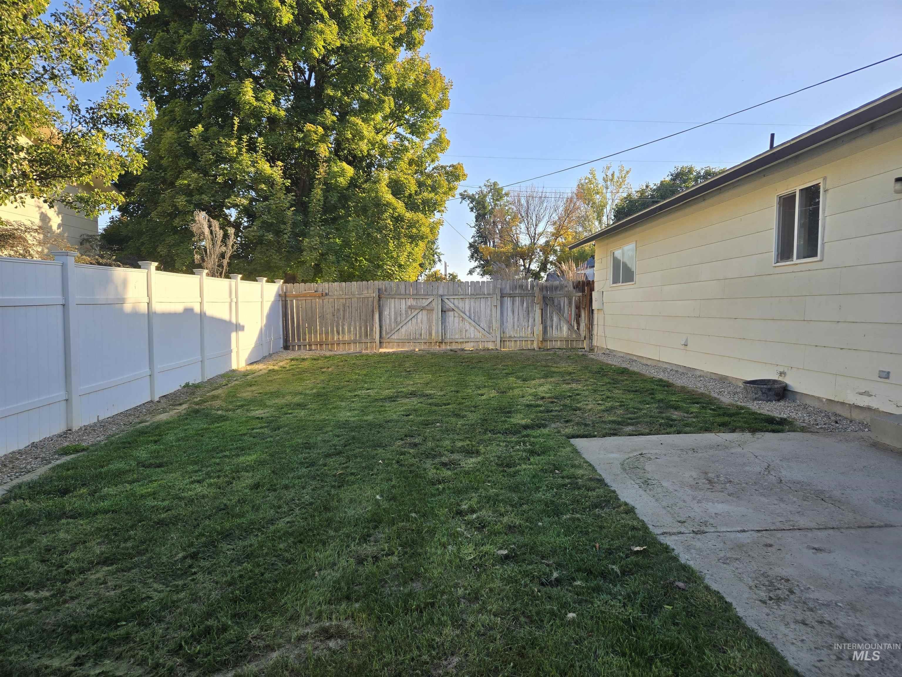 602 Poplar Ave, New Plymouth, Idaho 83655, 3 Bedrooms, 1 Bathroom, Residential For Sale, Price $325,000, 99004066