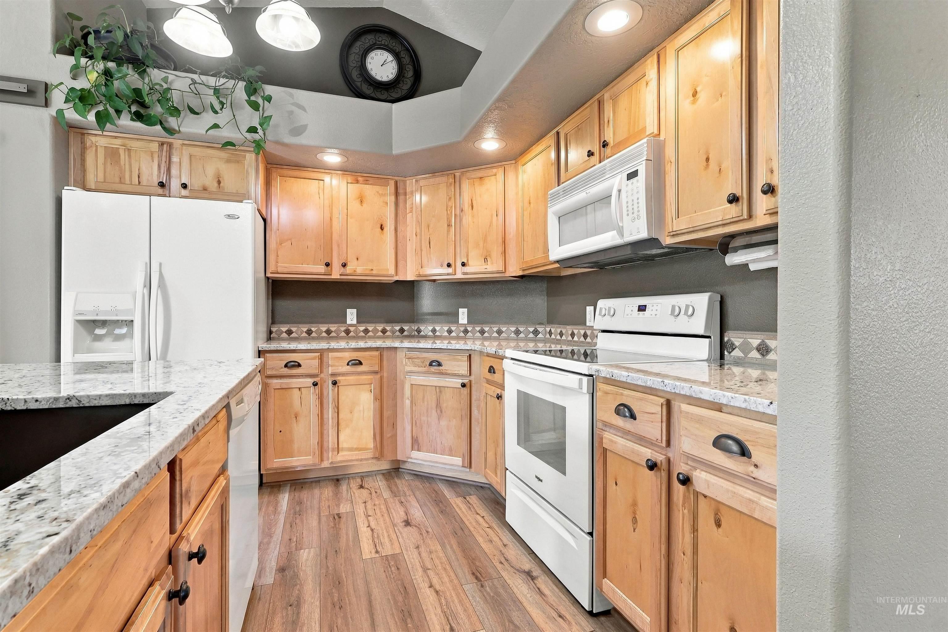 431 Pratt Pl, Burley, Idaho 83318, 3 Bedrooms, 2 Bathrooms, Residential For Sale, Price $394,000,MLS 99004067