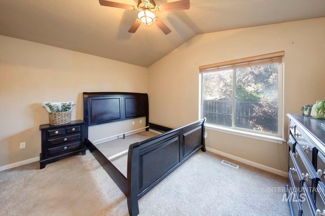 10262 W Breckfield Street, Boise, Idaho 83709, 3 Bedrooms, 2 Bathrooms, Residential For Sale, Price $359,990,MLS 99004068