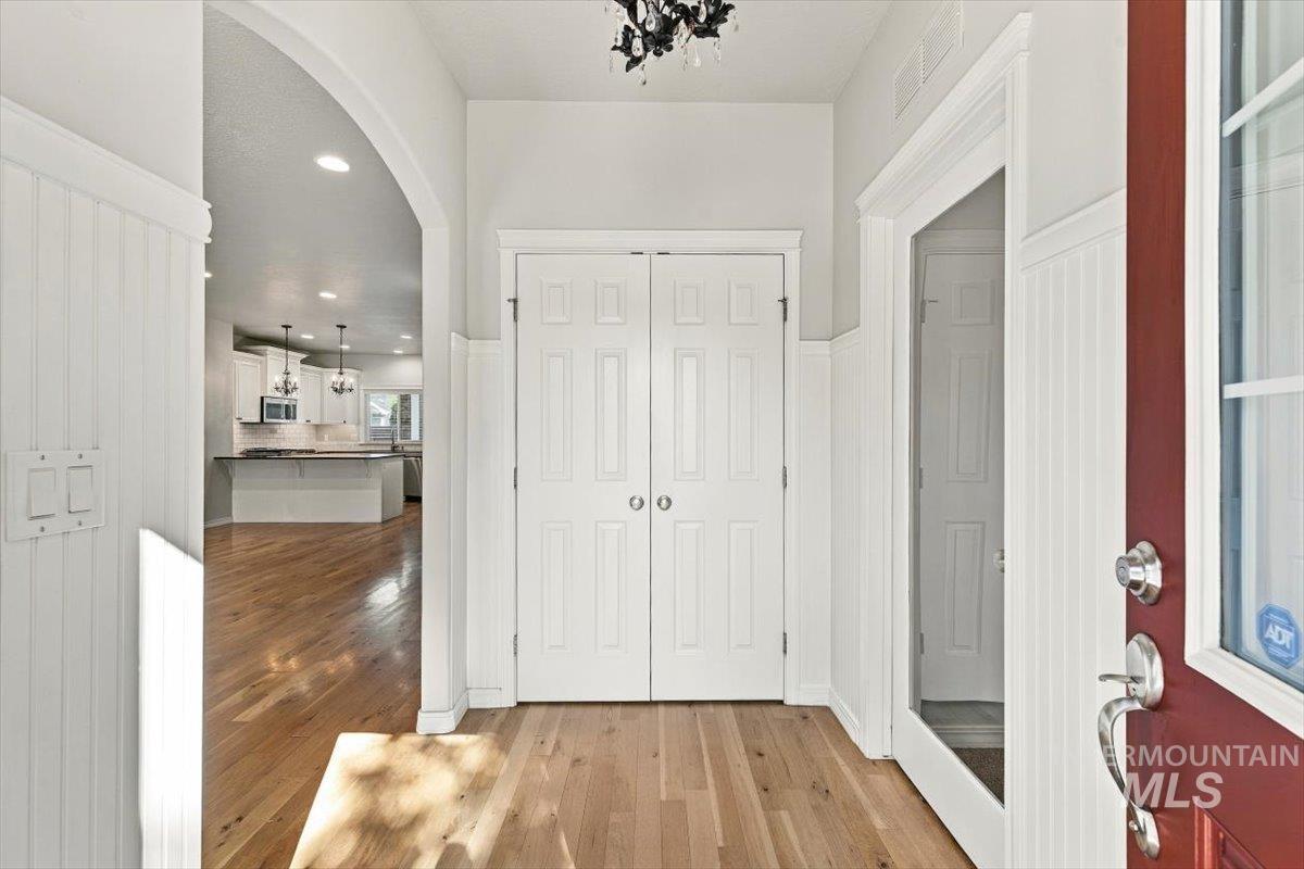 11086 W Morela Drive, Boise, Idaho 83709, 3 Bedrooms, 3 Bathrooms, Residential For Sale, Price $559,000, 99004073