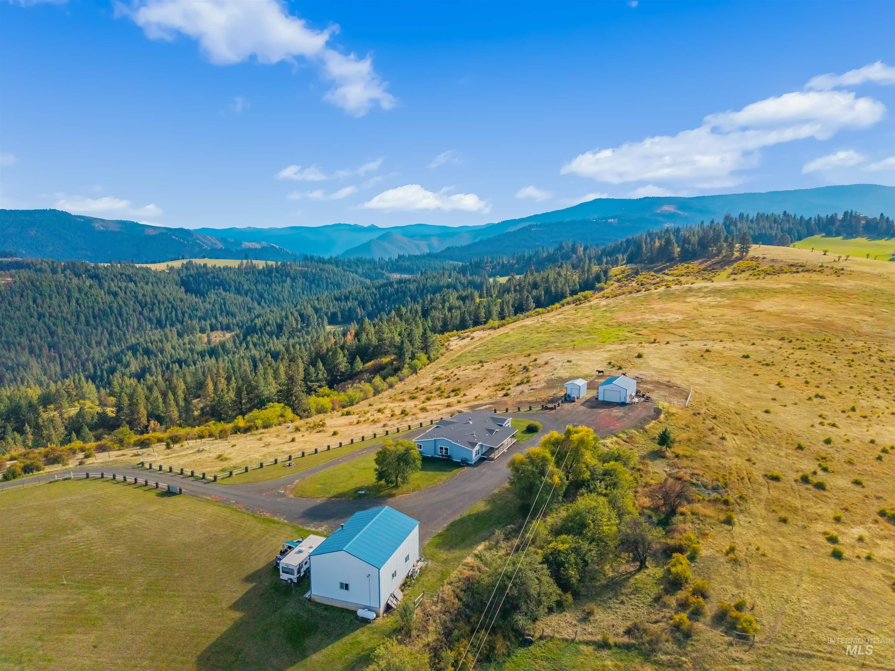 124 Hunters Way, Grangeville, Idaho 83530, 4 Bedrooms, 2 Bathrooms, Residential For Sale, Price $699,900,MLS 99004075