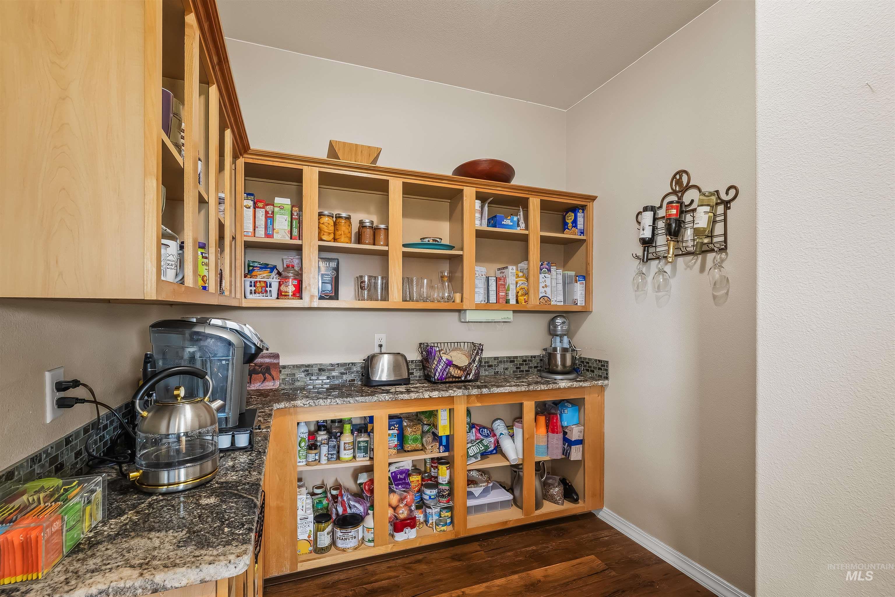 124 Hunters Way, Grangeville, Idaho 83530, 4 Bedrooms, 2 Bathrooms, Residential For Sale, Price $699,900,MLS 99004075