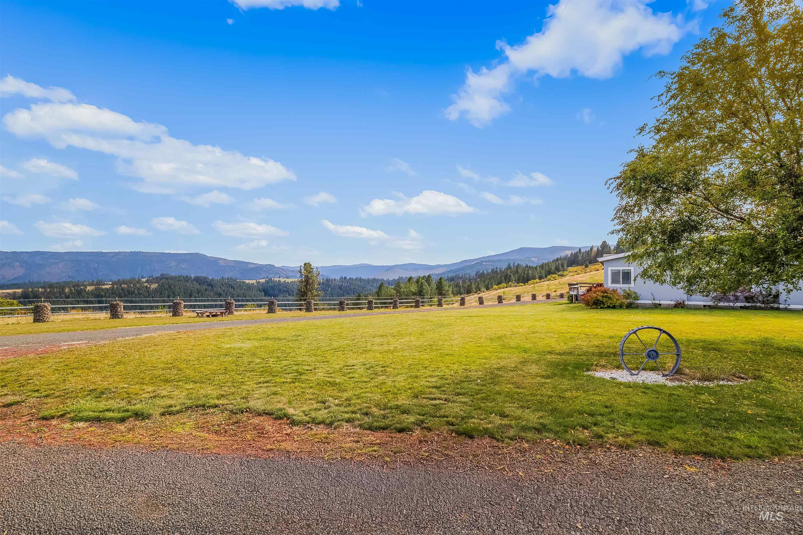 124 Hunters Way, Grangeville, Idaho 83530, 4 Bedrooms, 2 Bathrooms, Residential For Sale, Price $699,900,MLS 99004075