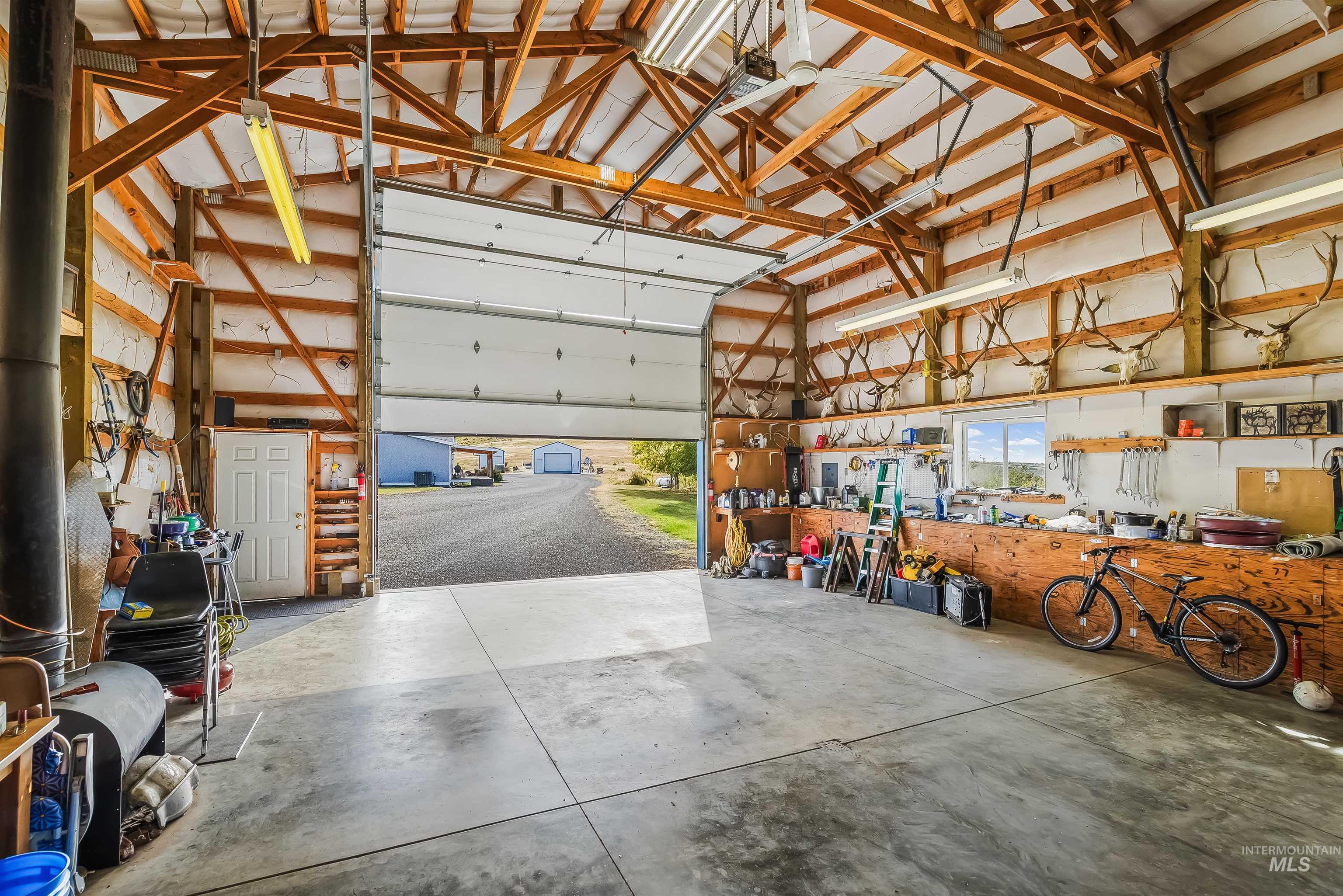 124 Hunters Way, Grangeville, Idaho 83530, 4 Bedrooms, 2 Bathrooms, Residential For Sale, Price $699,900,MLS 99004075