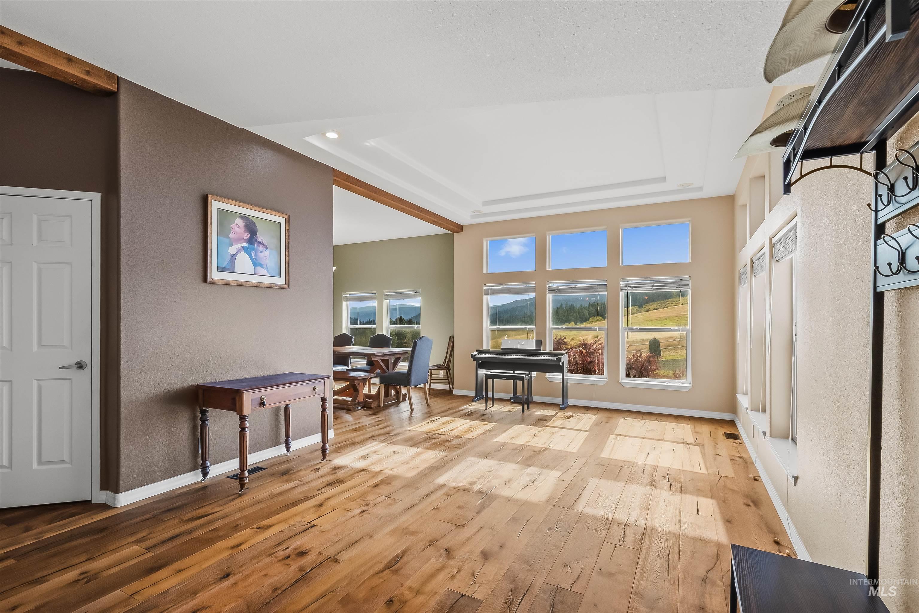 124 Hunters Way, Grangeville, Idaho 83530, 4 Bedrooms, 2 Bathrooms, Residential For Sale, Price $699,900,MLS 99004075