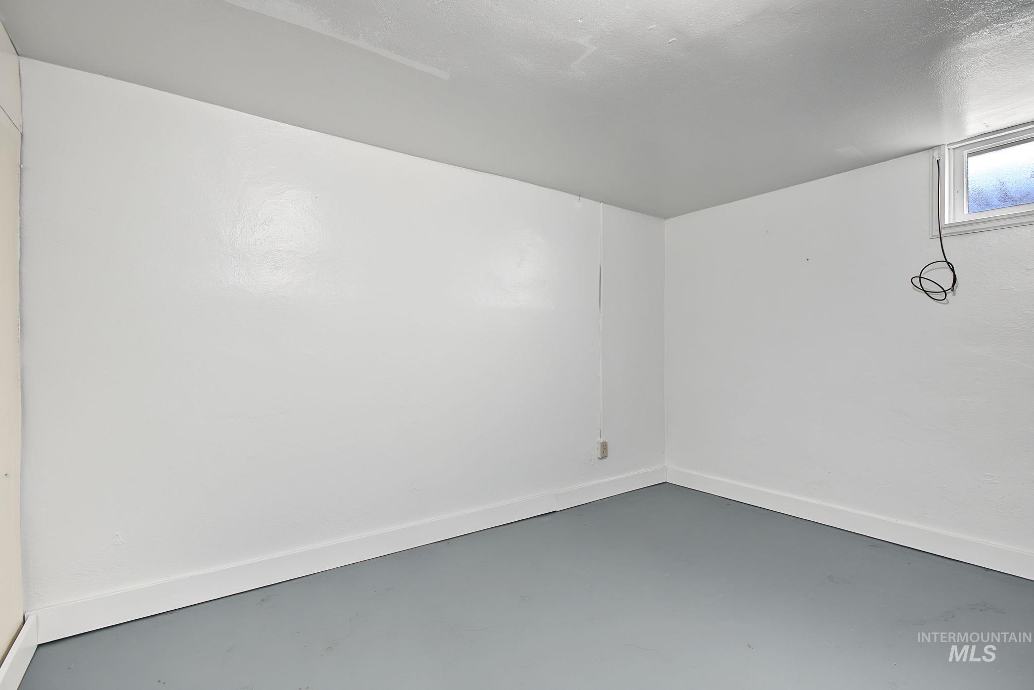 1506 14th St, Lewiston, Idaho 83501, 2 Bedrooms, 2 Bathrooms, Residential For Sale, Price $322,000,MLS 99004076