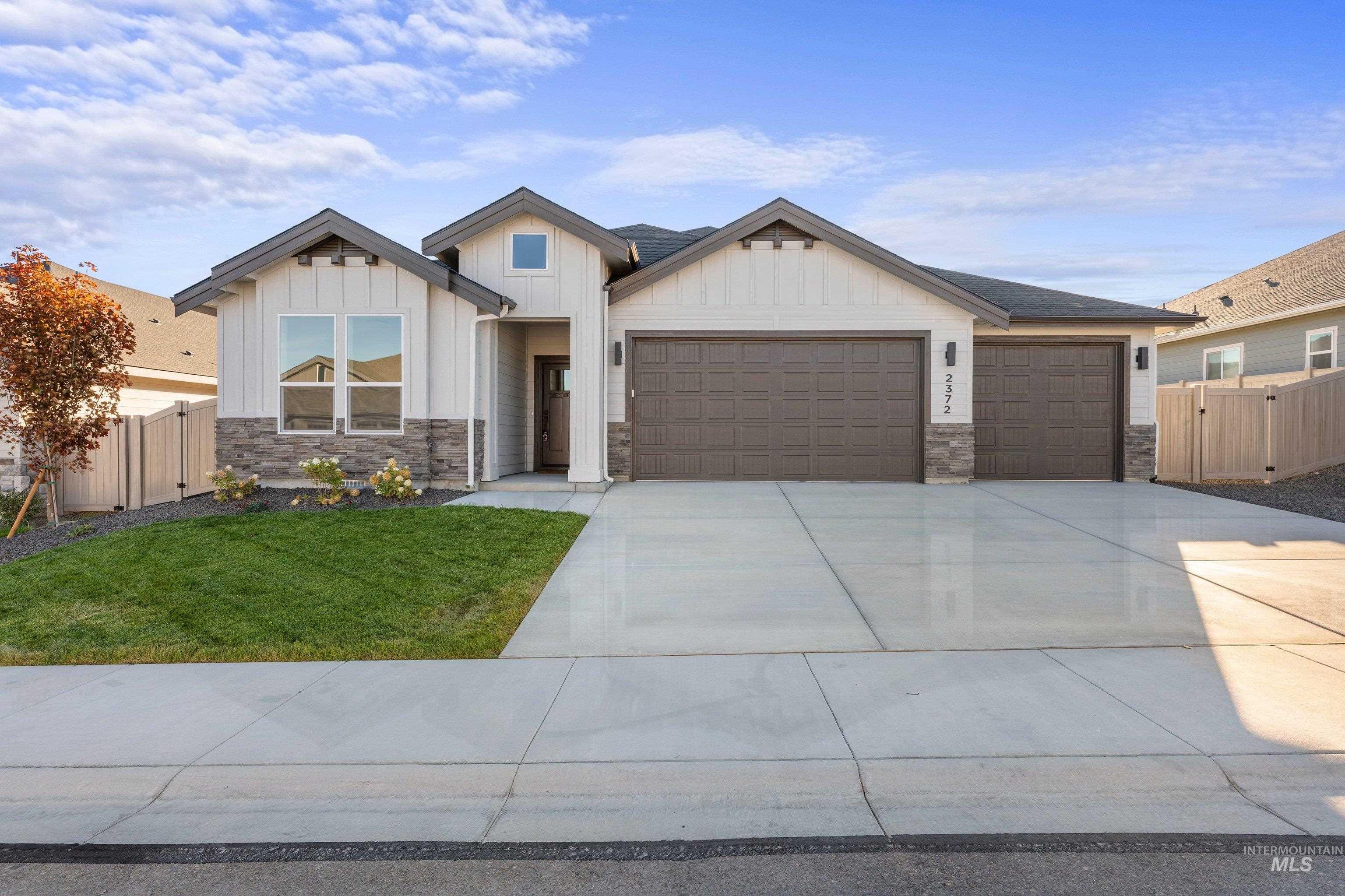 2372 S Hurd Ave, Nampa, Idaho 83686, 3 Bedrooms, 2 Bathrooms, Residential For Sale, Price $549,900, 99004079