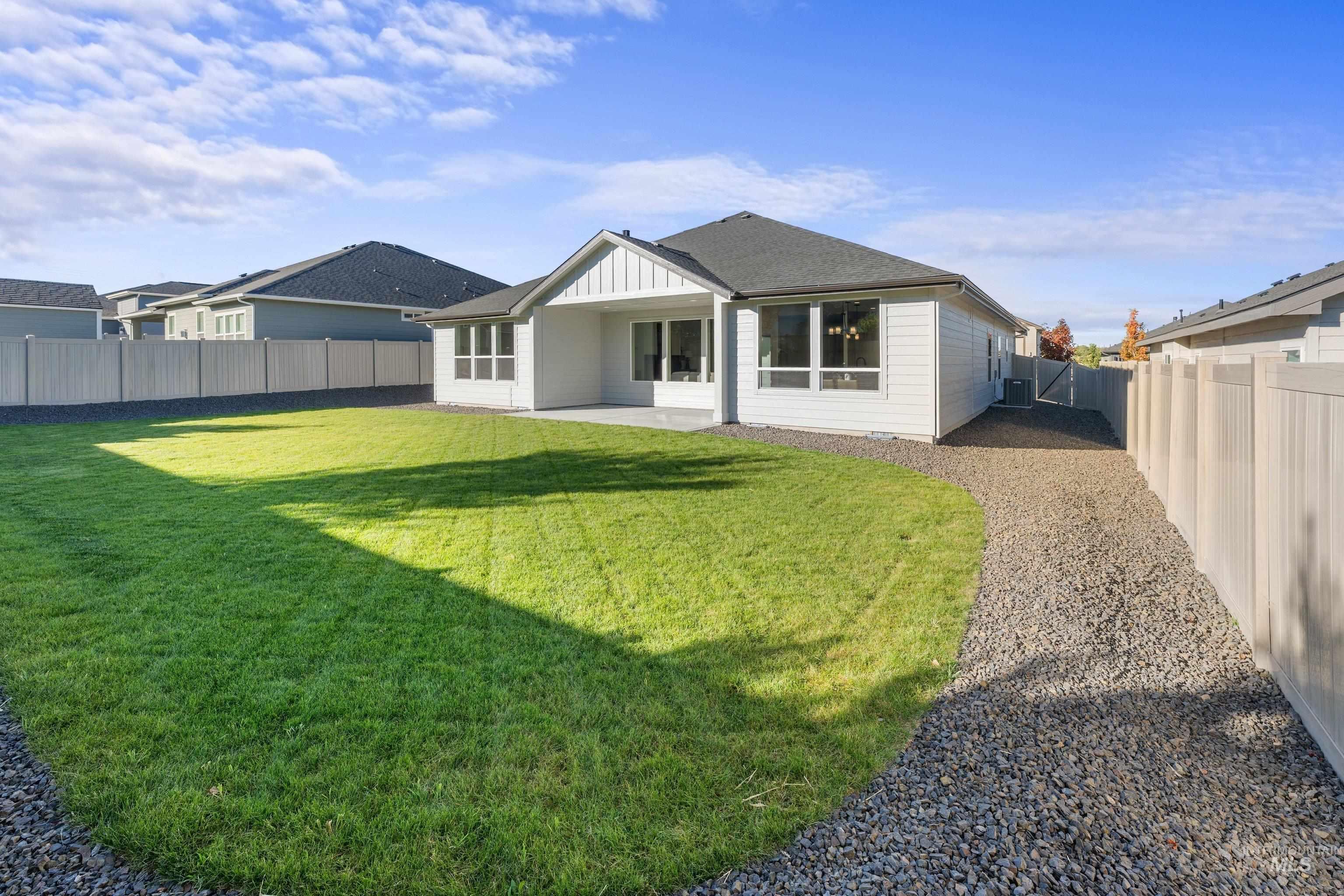 2372 S Hurd Ave, Nampa, Idaho 83686, 3 Bedrooms, 2 Bathrooms, Residential For Sale, Price $549,900, 99004079