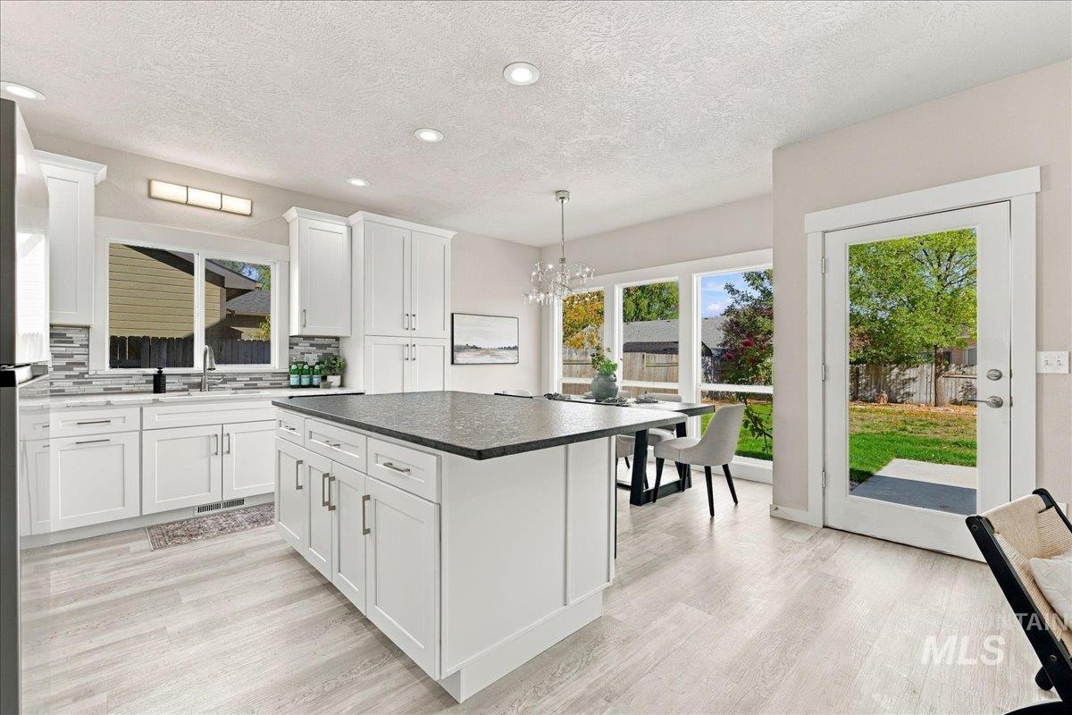 1692 S Goldsmith Ave, Meridian, Idaho 83642, 4 Bedrooms, 2 Bathrooms, Residential For Sale, Price $579,000, 99004084