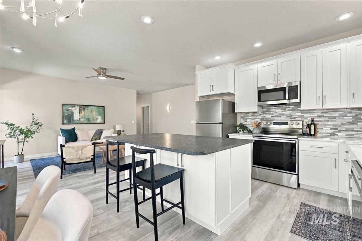 1692 S Goldsmith Ave, Meridian, Idaho 83642, 4 Bedrooms, 2 Bathrooms, Residential For Sale, Price $579,000, 99004084