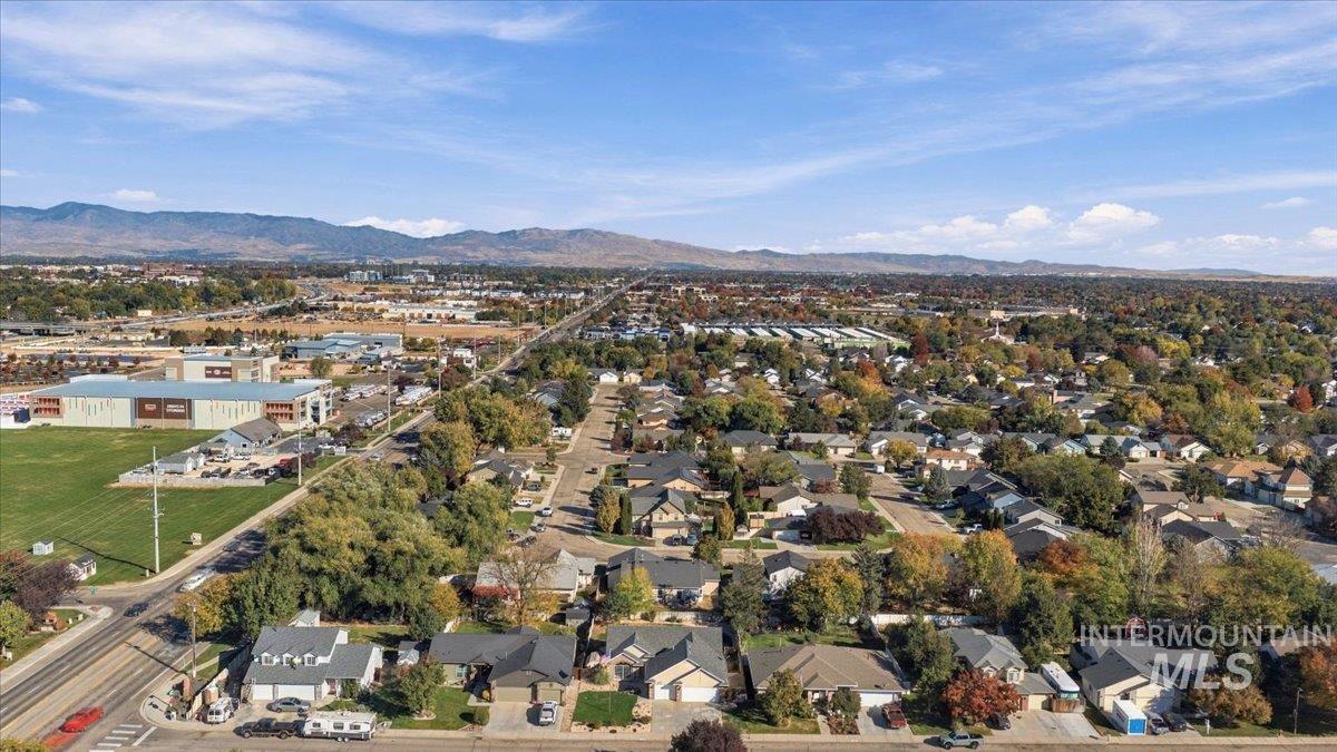 1692 S Goldsmith Ave, Meridian, Idaho 83642, 4 Bedrooms, 2 Bathrooms, Residential For Sale, Price $579,000, 99004084
