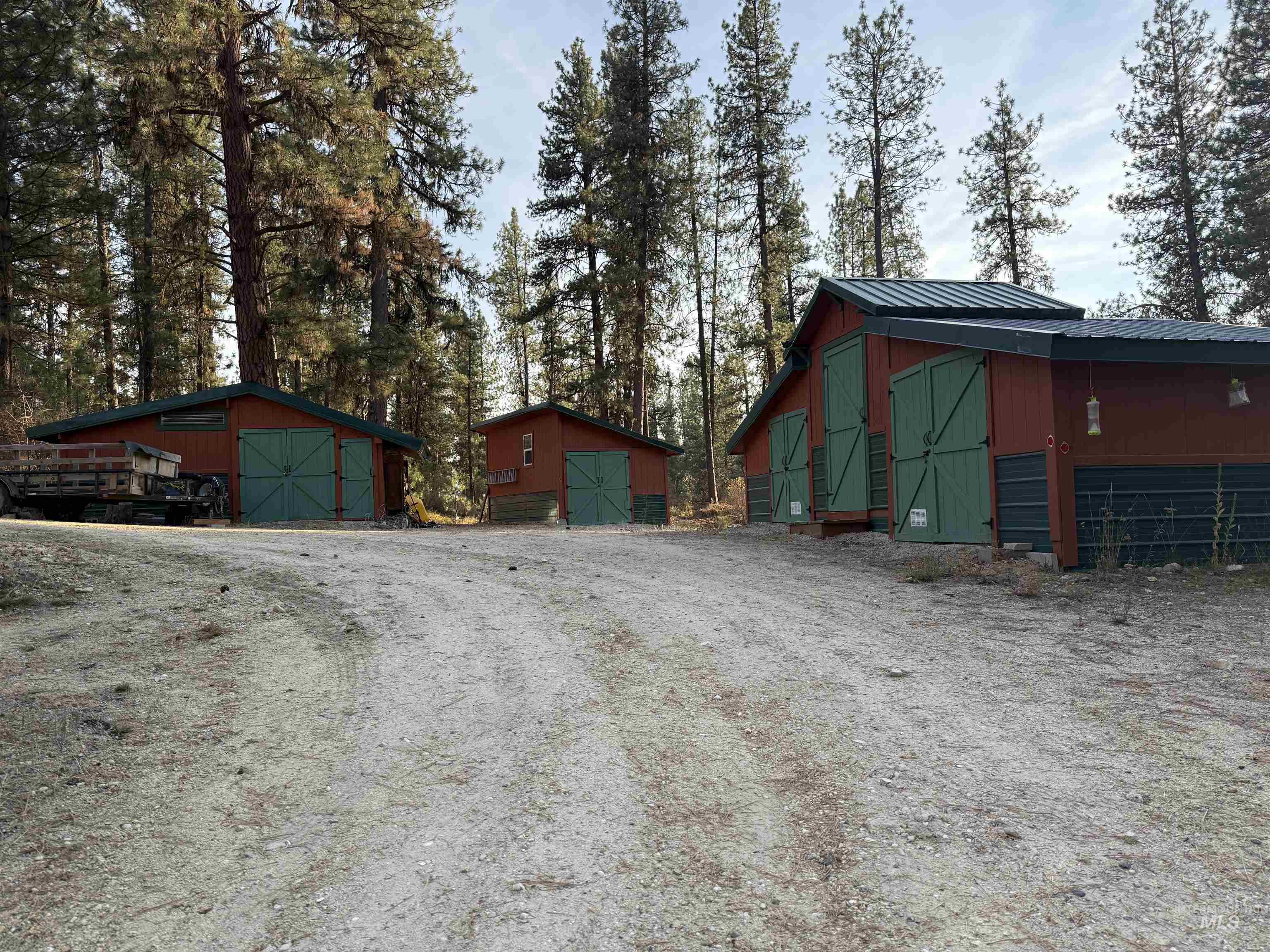 16 Deer Dr., Idaho City, Idaho 83631, 3 Bedrooms, 2.5 Bathrooms, Residential For Sale, Price $569,900, 99004087