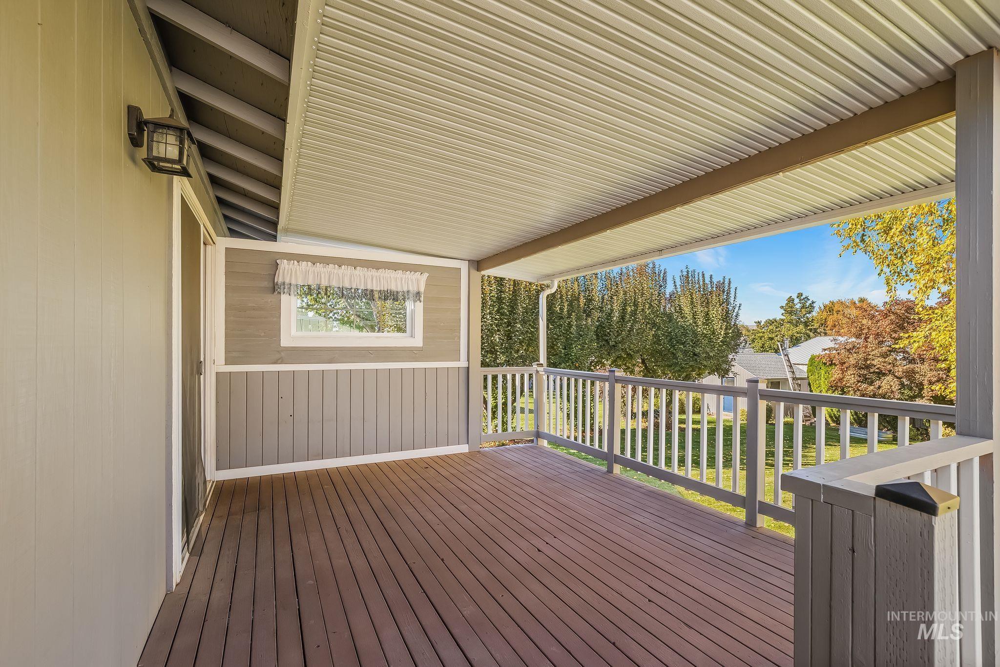 1039 Hemlock Dr, Lewiston, Idaho 83501, 4 Bedrooms, 2 Bathrooms, Residential For Sale, Price $425,000, 99004088
