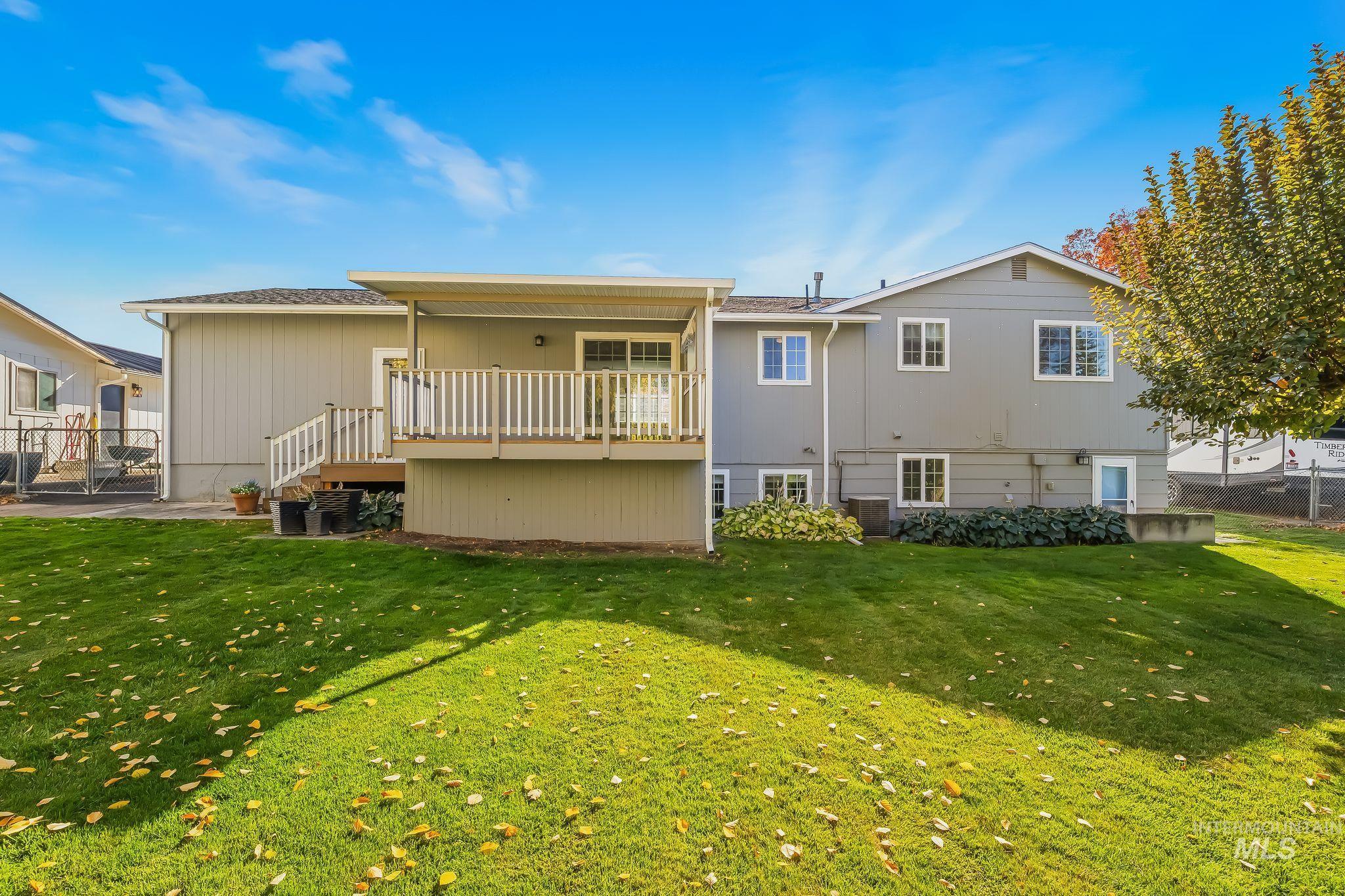 1039 Hemlock Dr, Lewiston, Idaho 83501, 4 Bedrooms, 2 Bathrooms, Residential For Sale, Price $425,000, 99004088