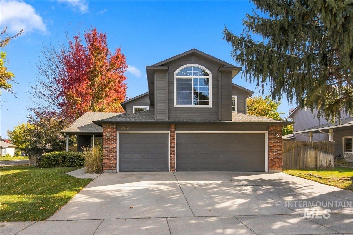 4928 N Lawsonia, Boise, Idaho 83713, 5 Bedrooms, 3 Bathrooms, Residential For Sale, Price $649,999, 99004091