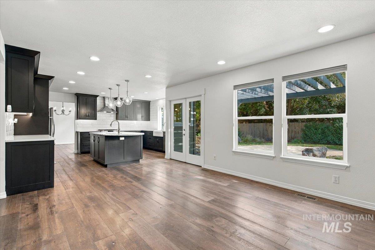 4928 N Lawsonia, Boise, Idaho 83713, 5 Bedrooms, 3 Bathrooms, Residential For Sale, Price $649,999, 99004091