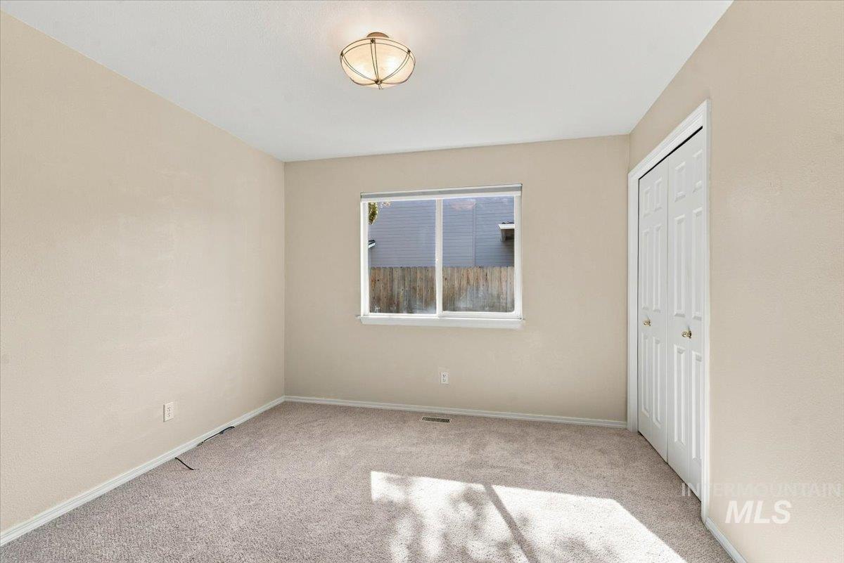 4928 N Lawsonia, Boise, Idaho 83713, 5 Bedrooms, 3 Bathrooms, Residential For Sale, Price $649,999, 99004091