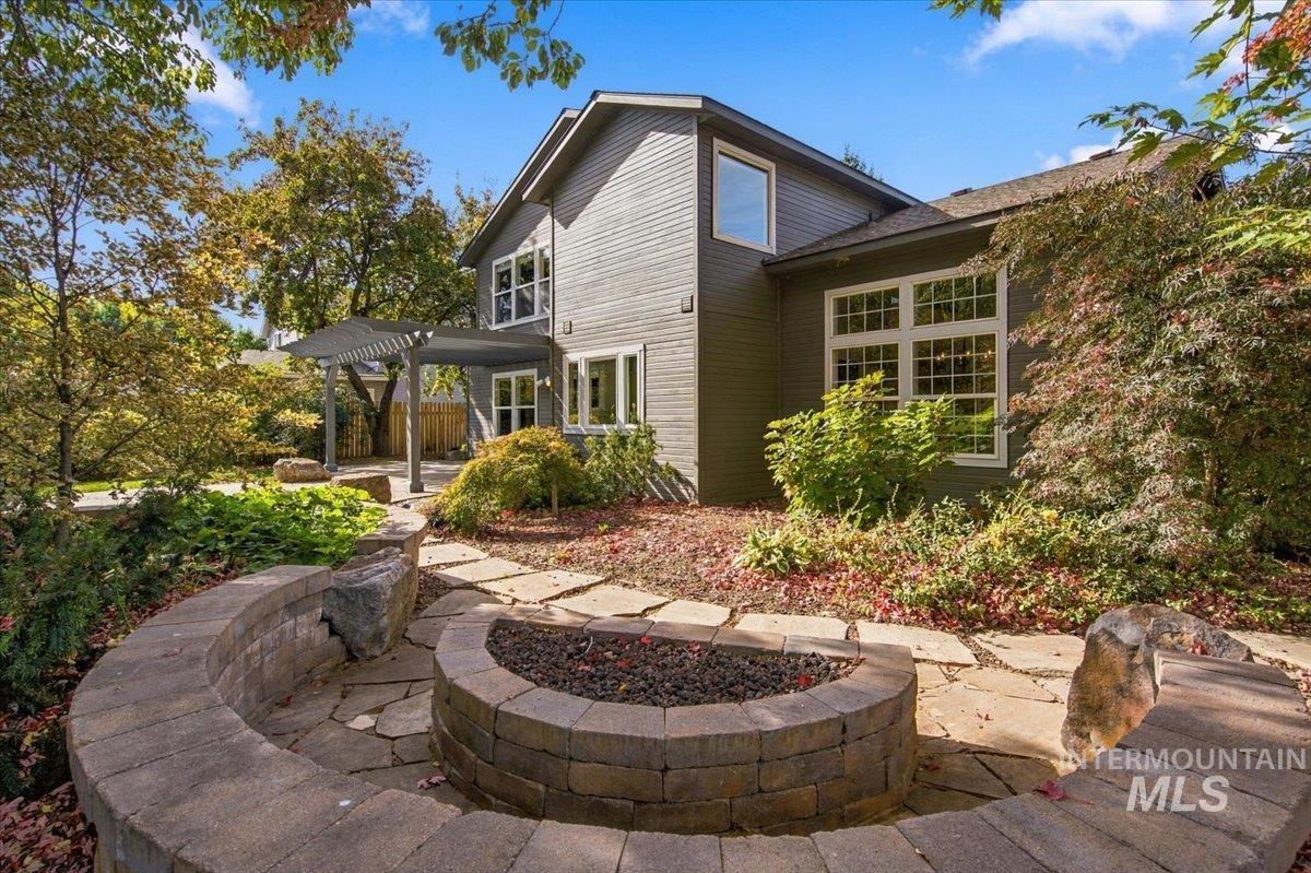 4928 N Lawsonia, Boise, Idaho 83713, 5 Bedrooms, 3 Bathrooms, Residential For Sale, Price $649,999, 99004091