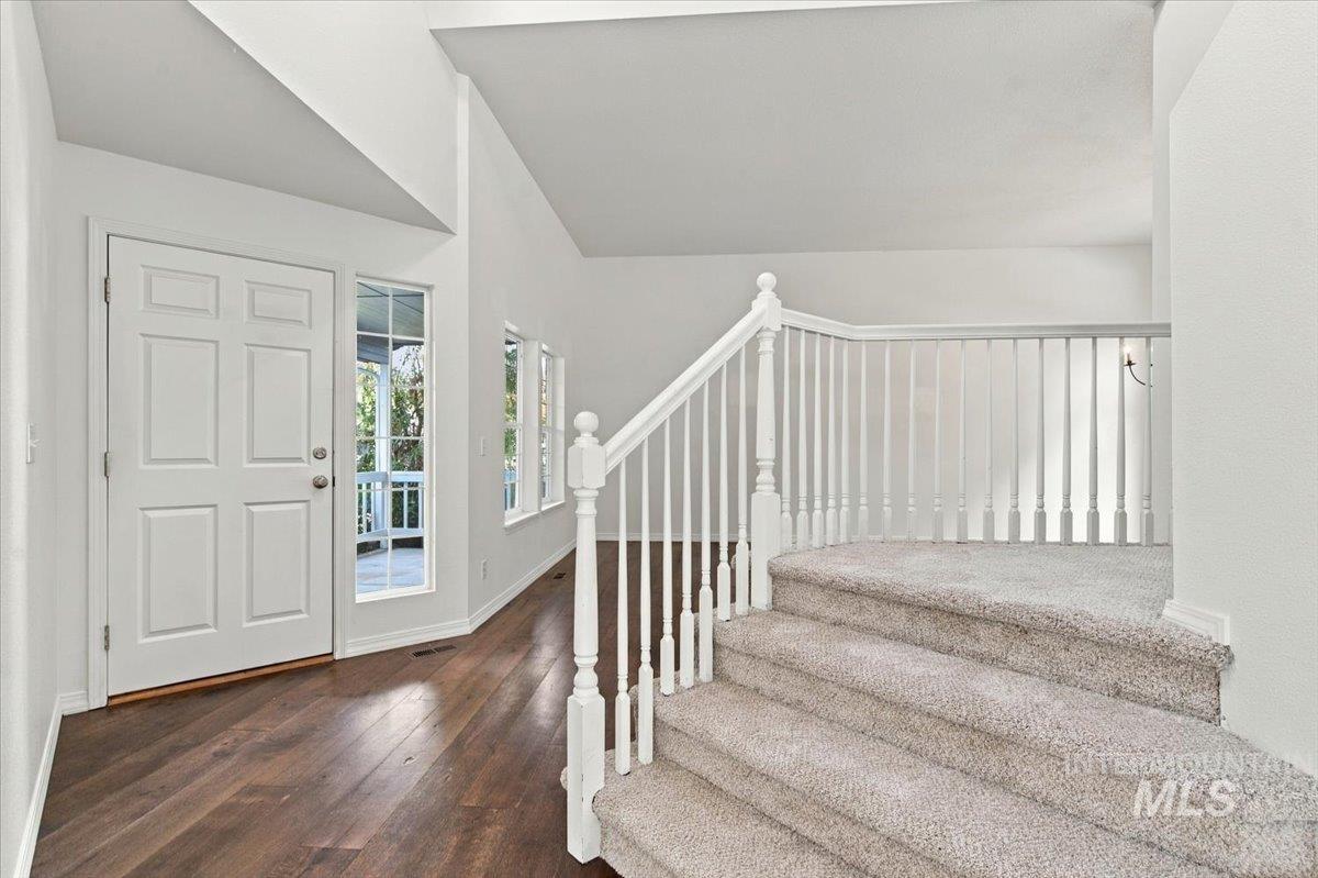 4928 N Lawsonia, Boise, Idaho 83713, 5 Bedrooms, 3 Bathrooms, Residential For Sale, Price $649,999, 99004091