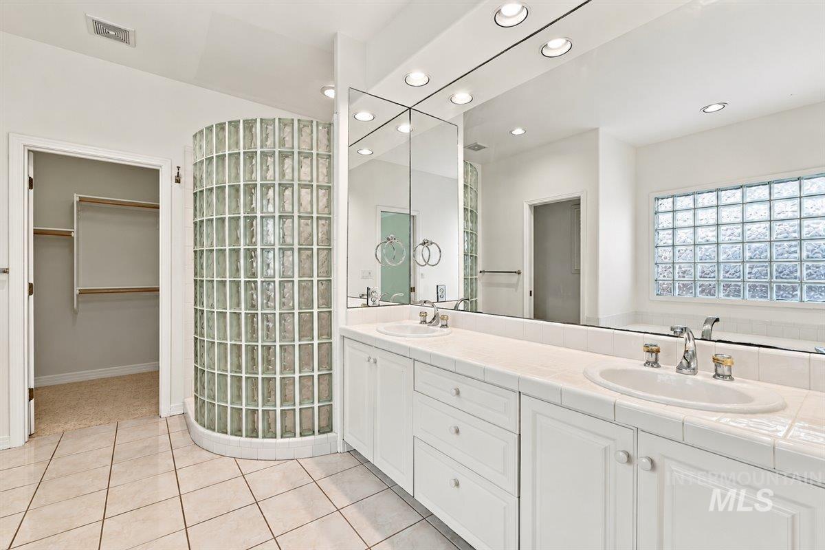 11551 W Puritan Dr, Boise, Idaho 83709, 4 Bedrooms, 2 Bathrooms, Residential For Sale, Price $674,900, 99004094