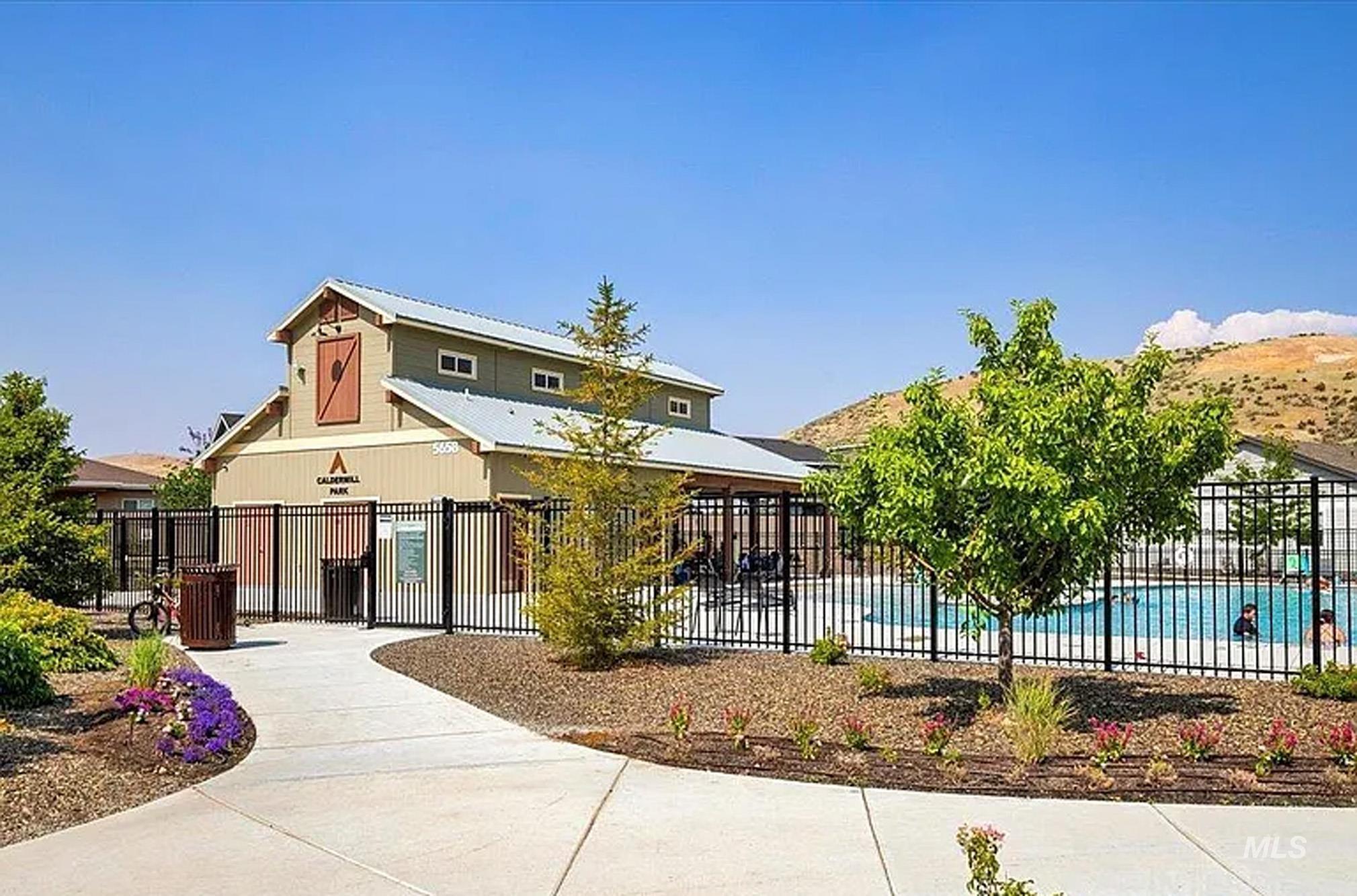 32001 N Swire Green Way, Eagle, Idaho 83629, 4 Bedrooms, 2.5 Bathrooms, Residential For Sale, Price $579,900,MLS 99004095