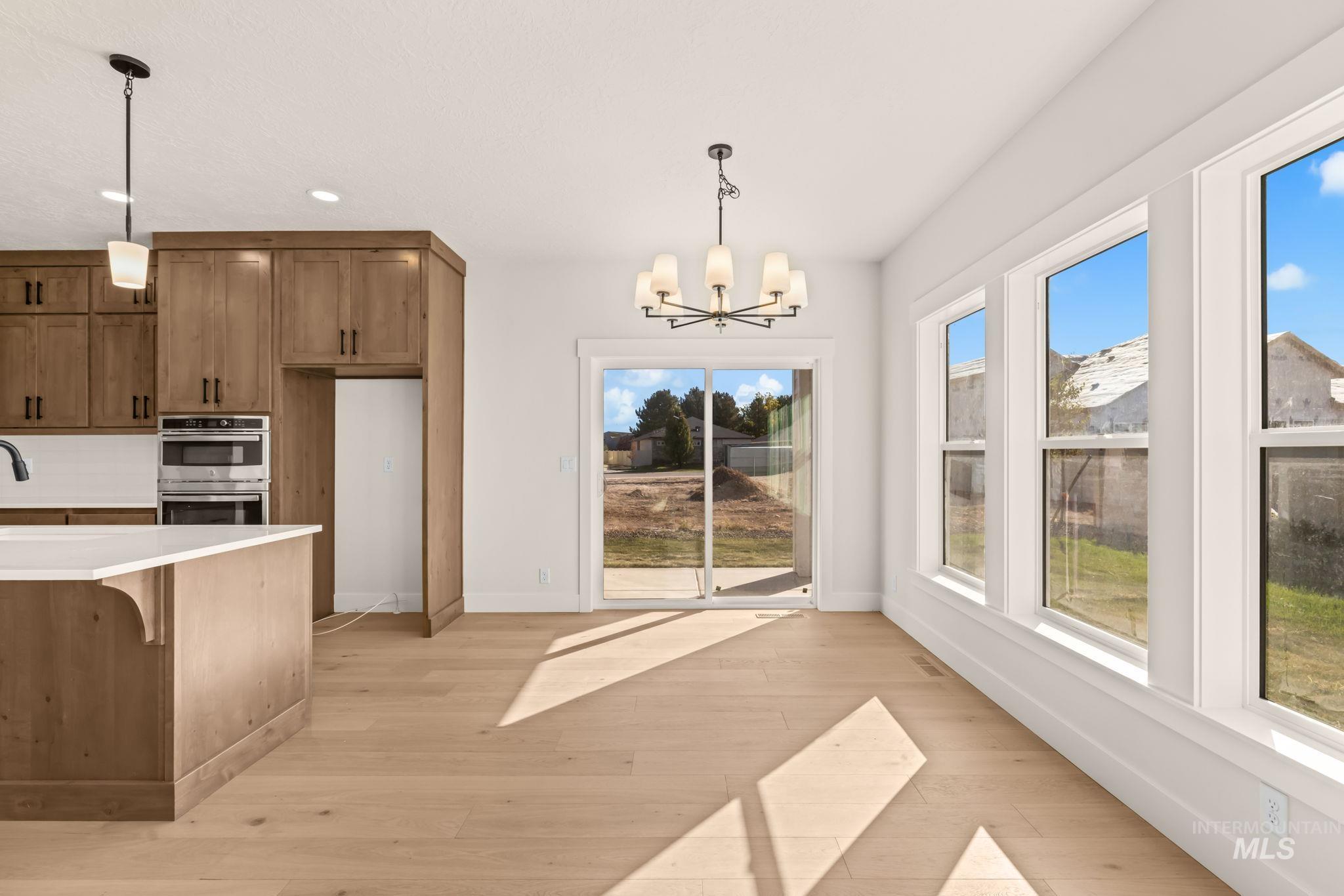 741 E Bouquet Ct, Kuna, Idaho 83634, 3 Bedrooms, 2 Bathrooms, Residential For Sale, Price $514,900,MLS 99004096