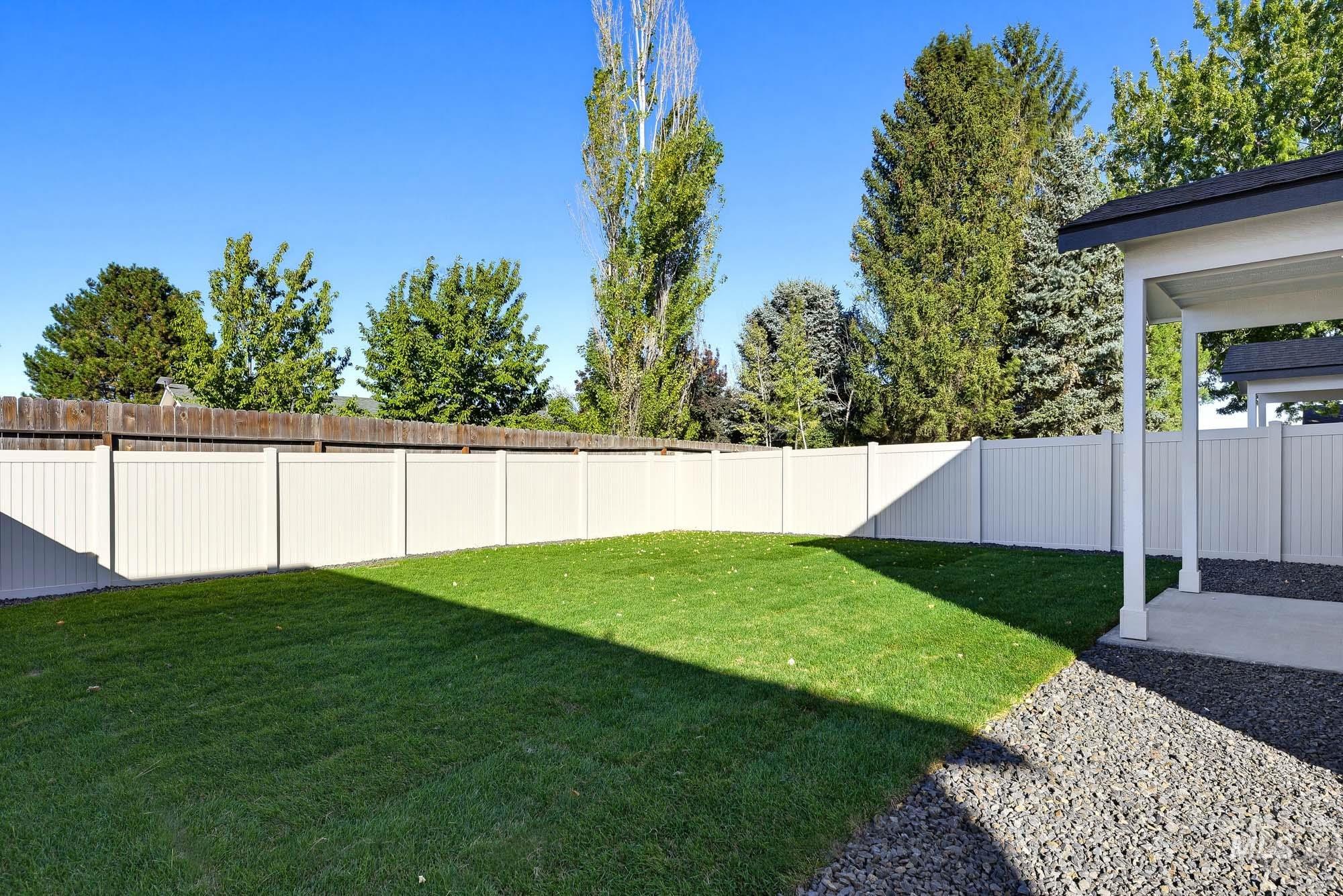 1915 Jensens Way, Payette, Idaho 83661, 4 Bedrooms, 2.5 Bathrooms, Residential For Sale, Price $310,000,MLS 99004097