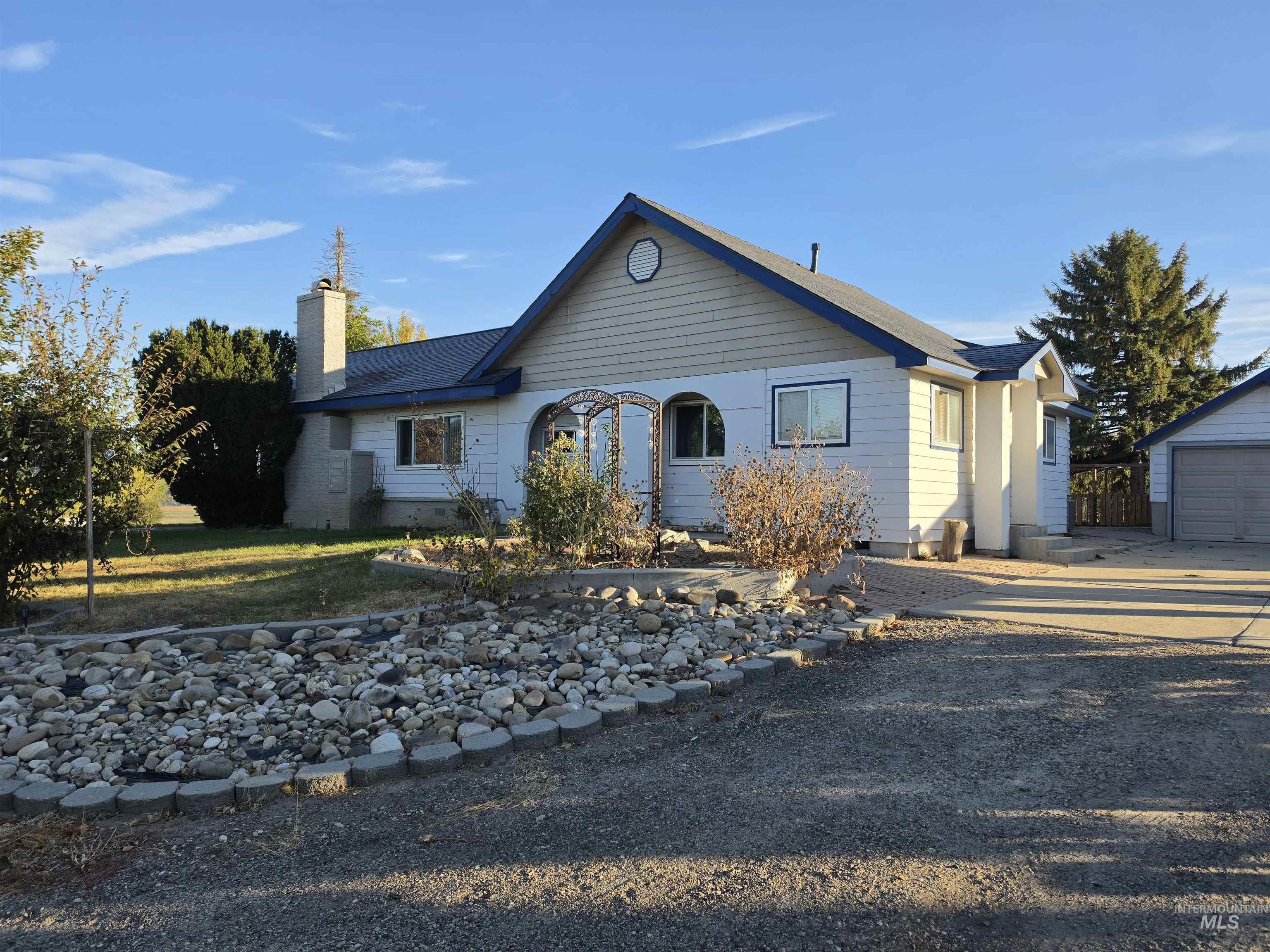 11476 Hill Rd, Payette, Idaho 83661, 5 Bedrooms, 2 Bathrooms, Residential For Sale, Price $625,000,MLS 99004098