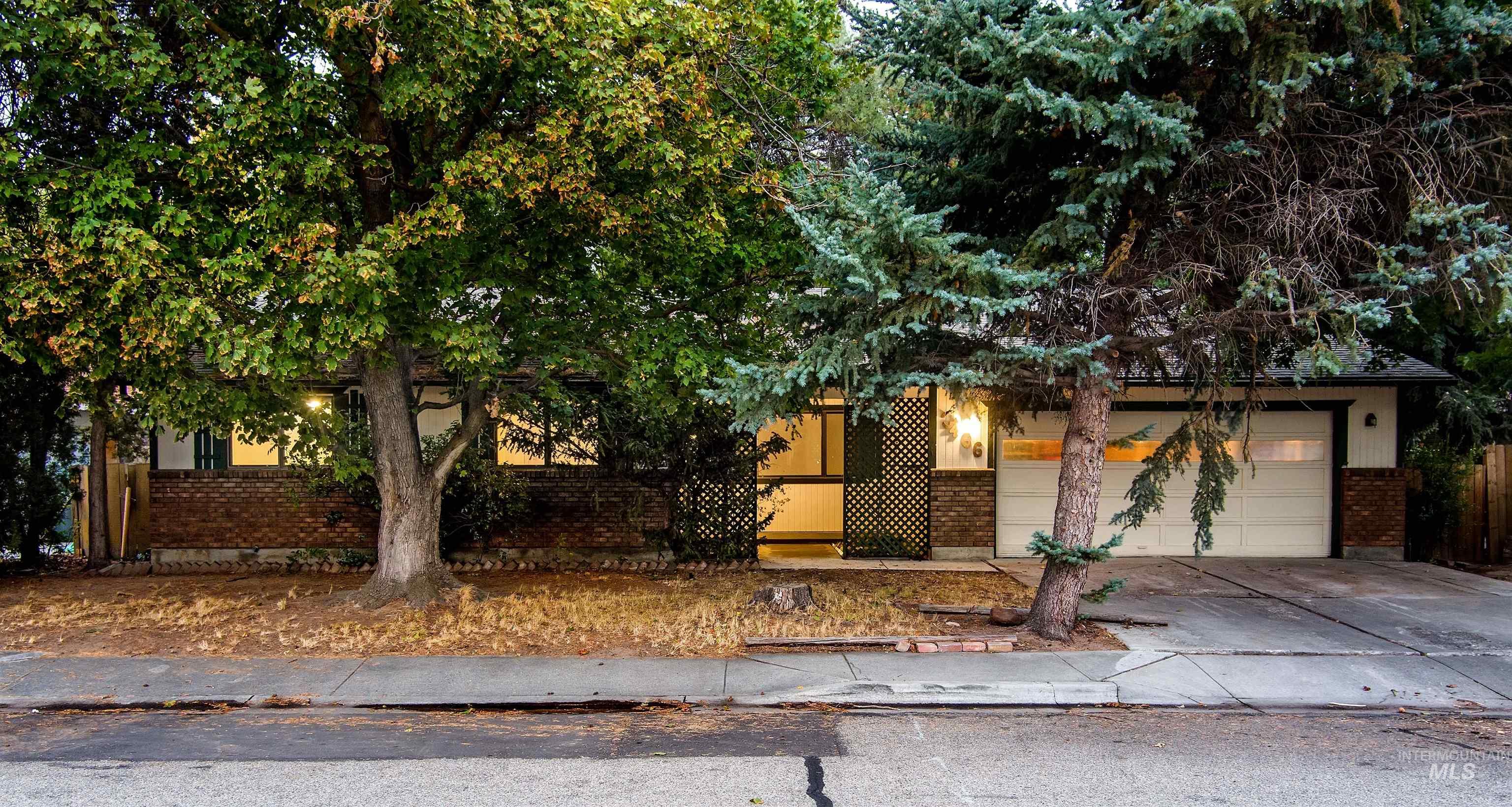 3466 S North Church Avenue, Boise, Idaho 83706, 3 Bedrooms, 2 Bathrooms, Residential For Sale, Price $350,000,MLS 99004104