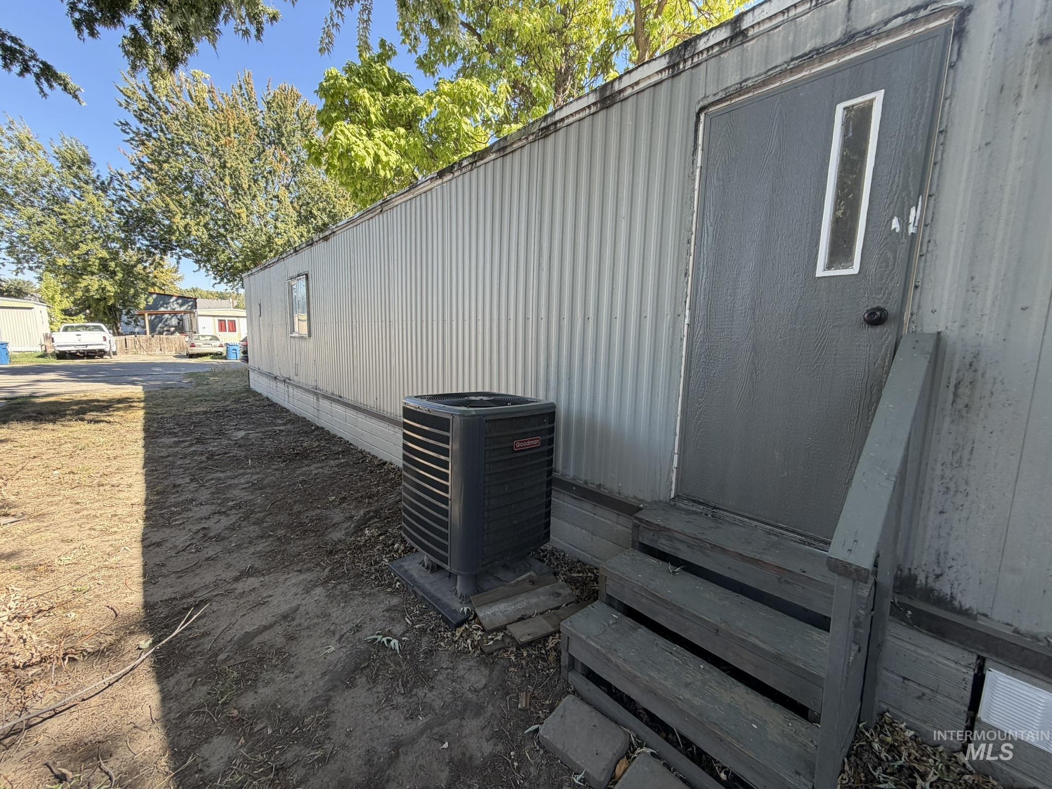 408 E 51st, Garden City, Idaho 83714, 3 Bedrooms, 1 Bathroom, Residential For Sale, Price $49,900,MLS 99004105