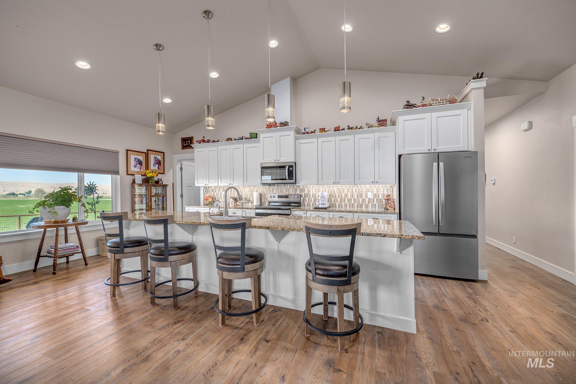 561 Mausling Rd, Adrian, Oregon 97901, 4 Bedrooms, 2.5 Bathrooms, Residential For Sale, Price $1,385,000, 99004106