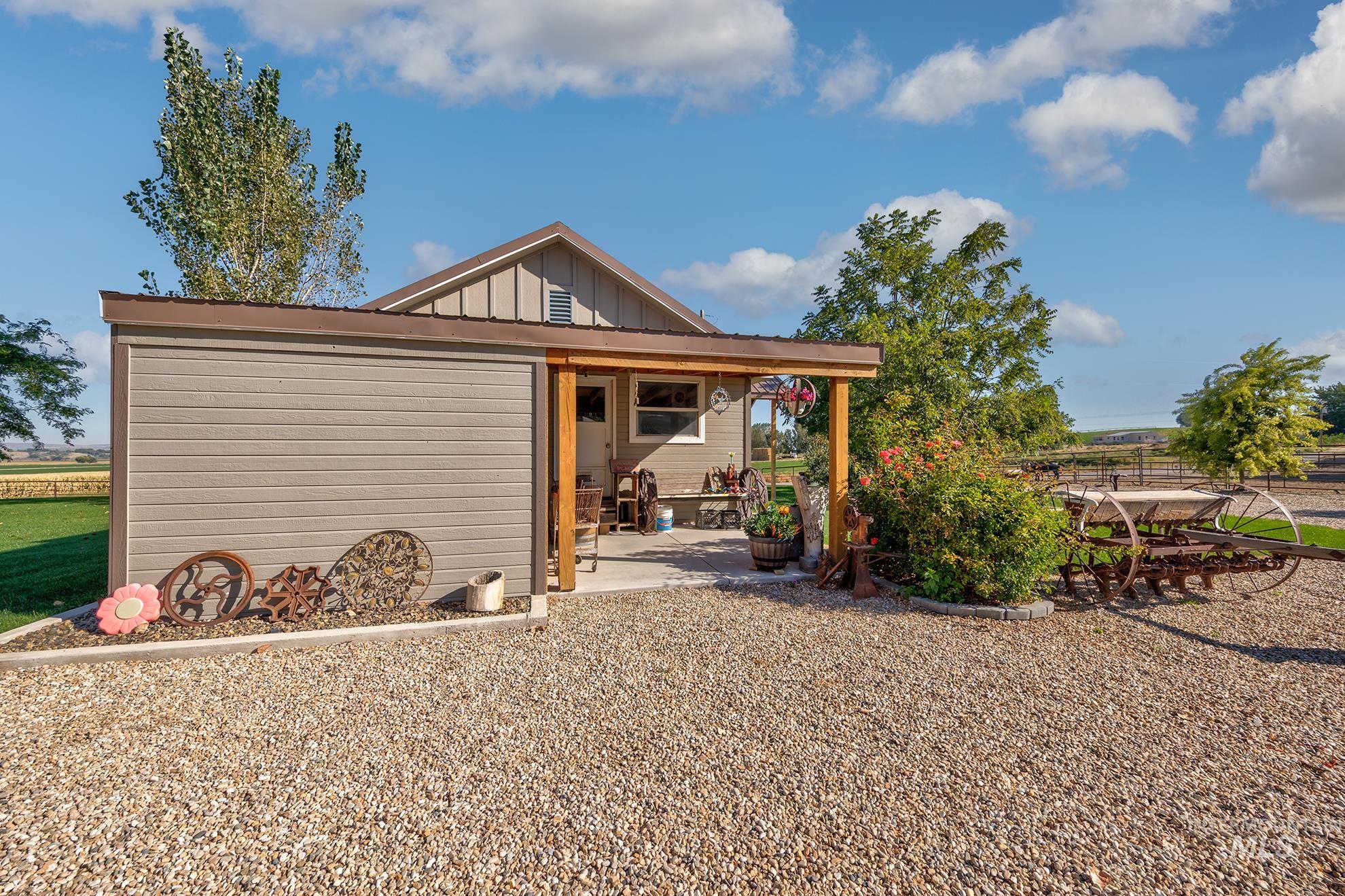 561 Mausling Rd, Adrian, Oregon 97901, 4 Bedrooms, 2.5 Bathrooms, Residential For Sale, Price $1,385,000, 99004106