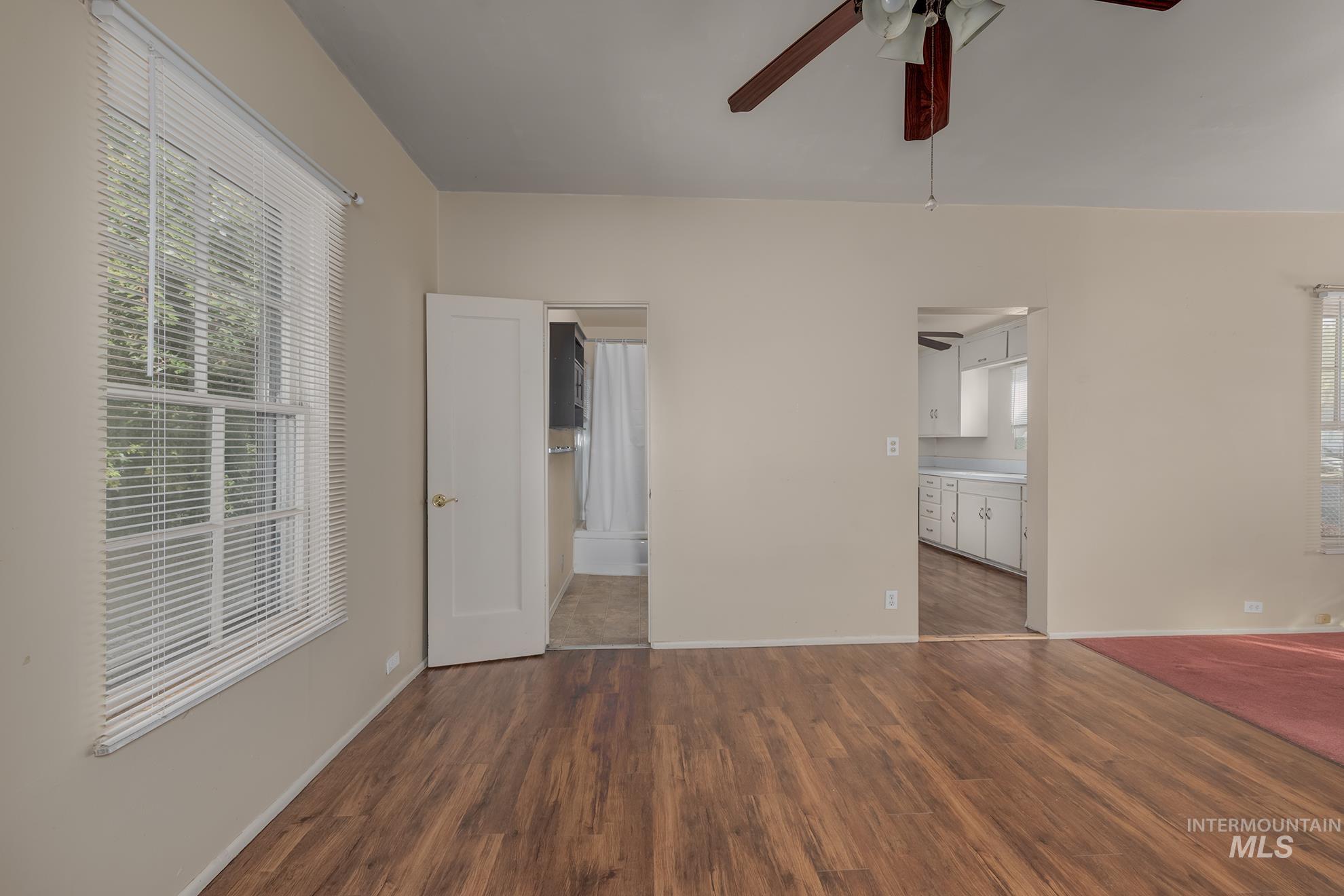 323 E 4th St, Weiser, Idaho 83672, 2 Bedrooms, 1 Bathroom, Residential For Sale, Price $255,000,MLS 99004109