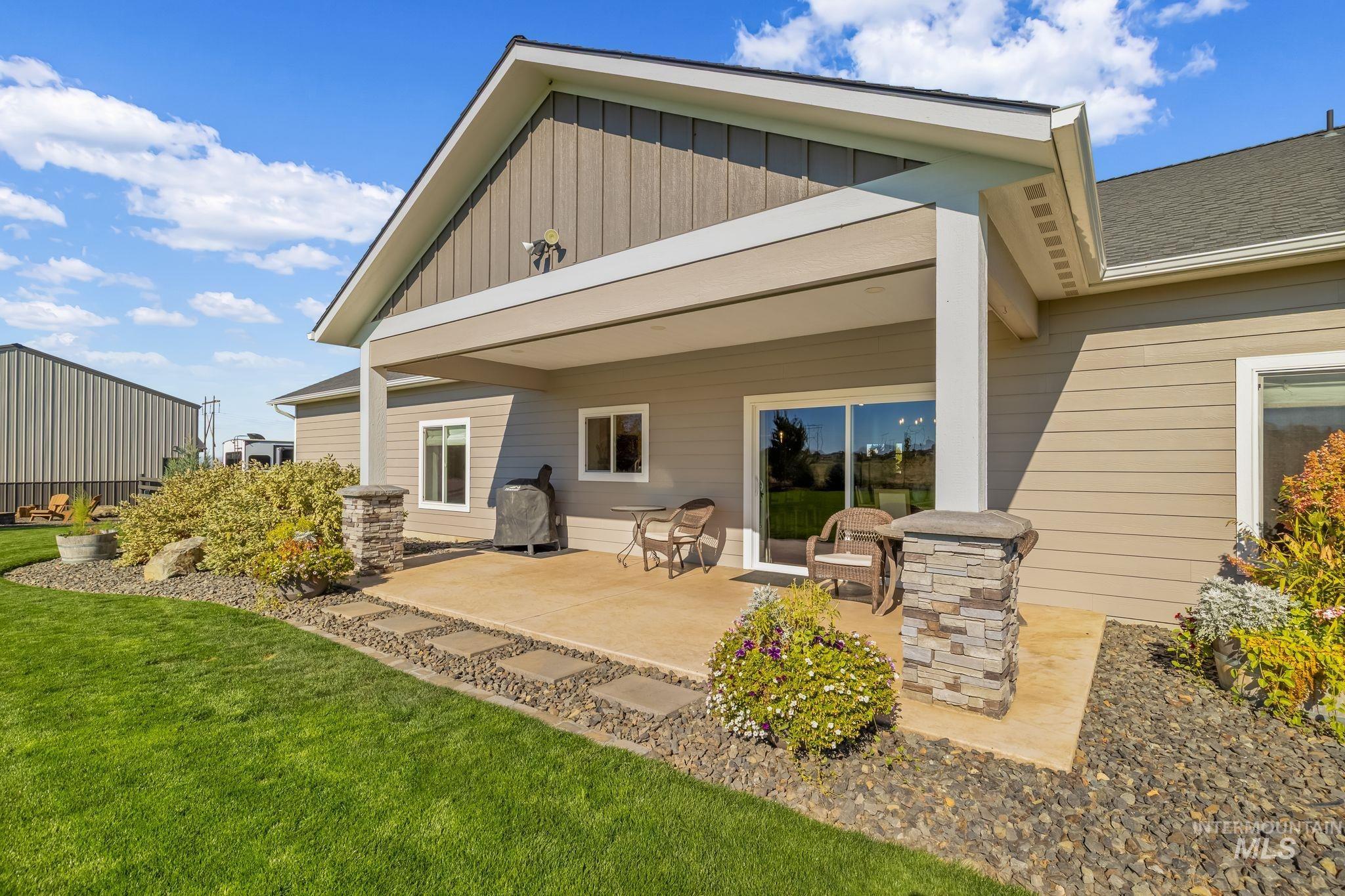2418 Burrell Ave, Lewiston, Idaho 83501, 3 Bedrooms, 2 Bathrooms, Residential For Sale, Price $1,250,000, 99004110