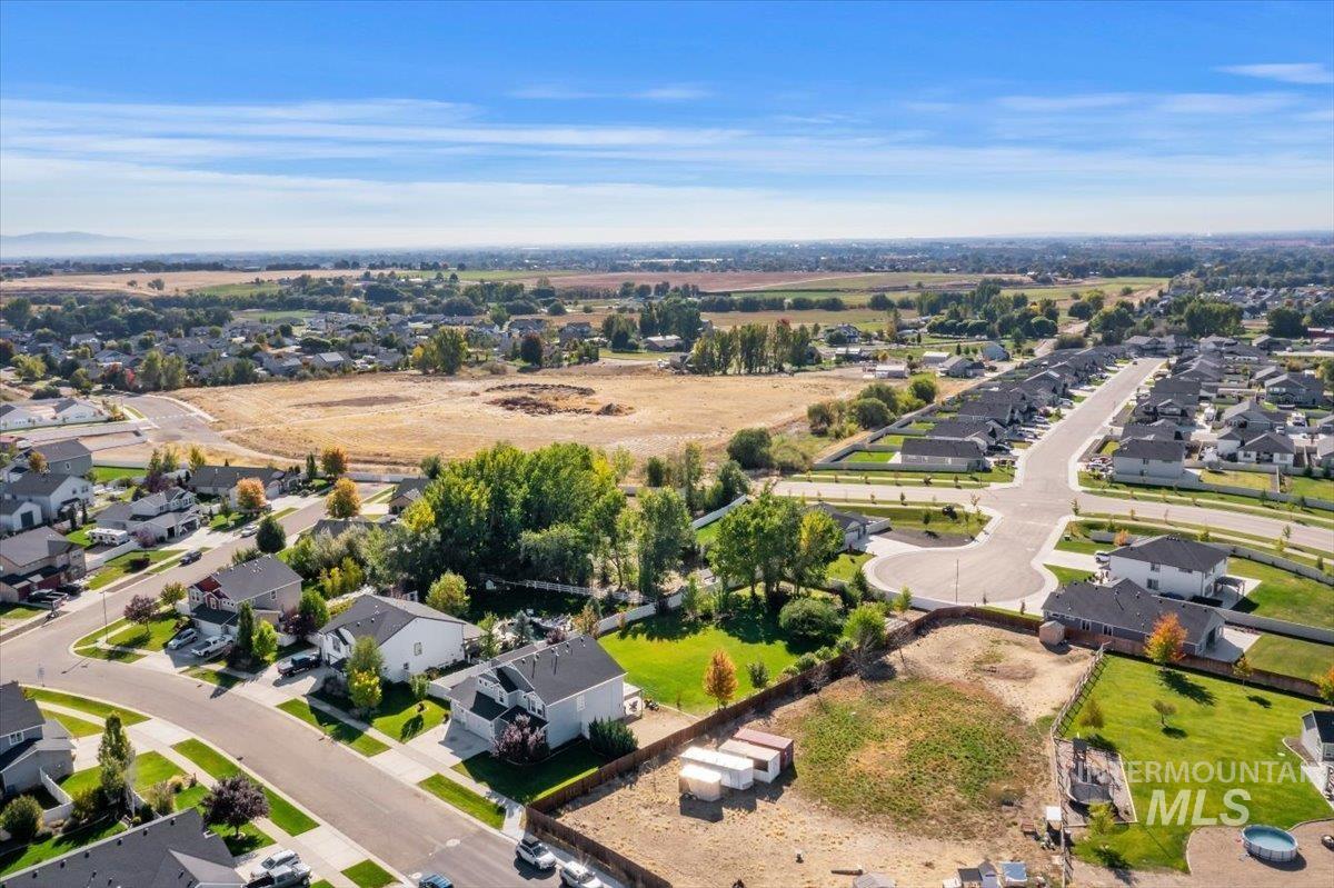 291 Explorer St, Middleton, Idaho 83644, 4 Bedrooms, 2.5 Bathrooms, Residential For Sale, Price $715,000,MLS 99004111