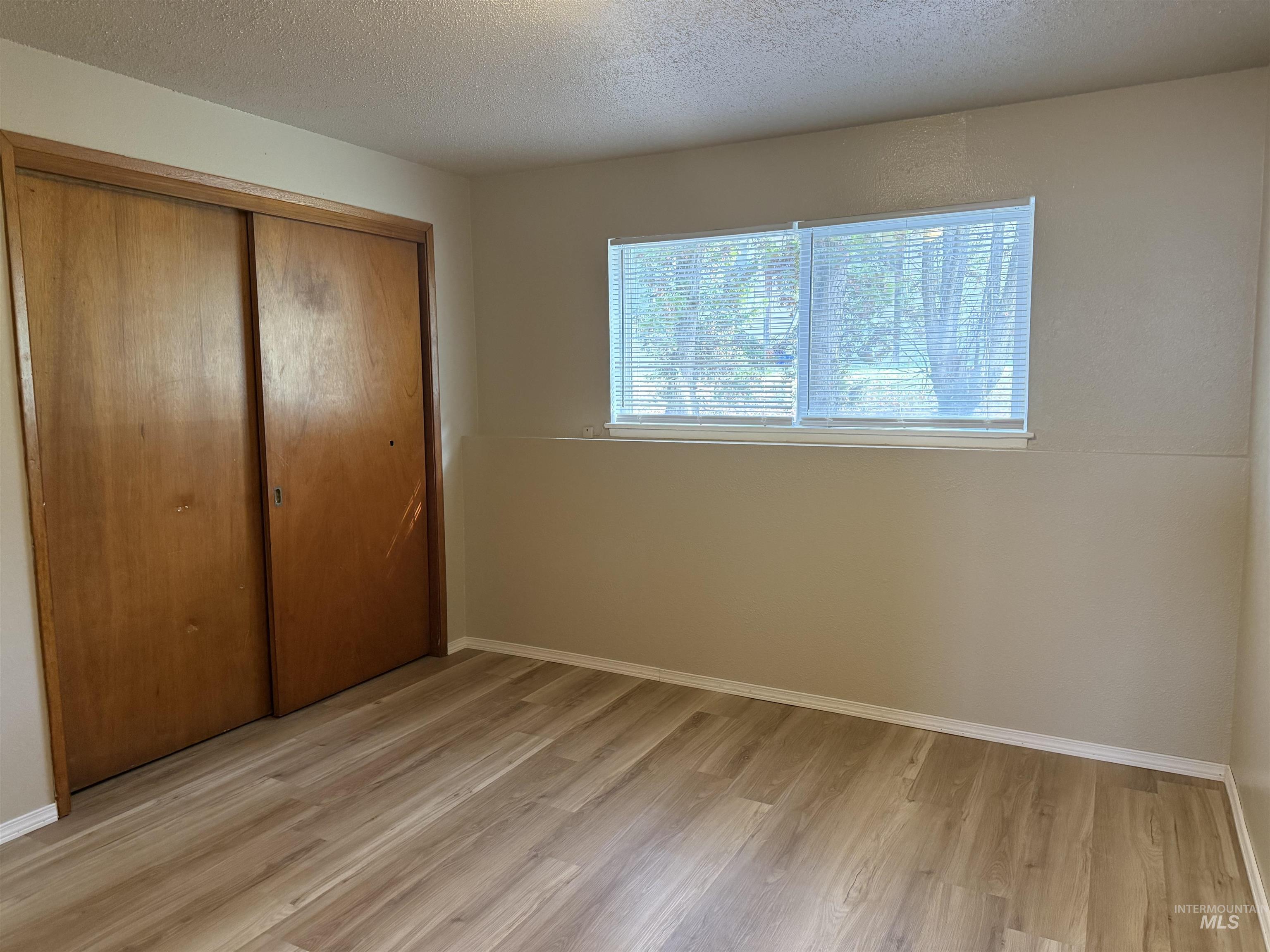 537 E E Street, Moscow, Idaho 83843, 3 Bedrooms, 1 Bathroom, Residential Income For Sale, Price $449,000, 99004114