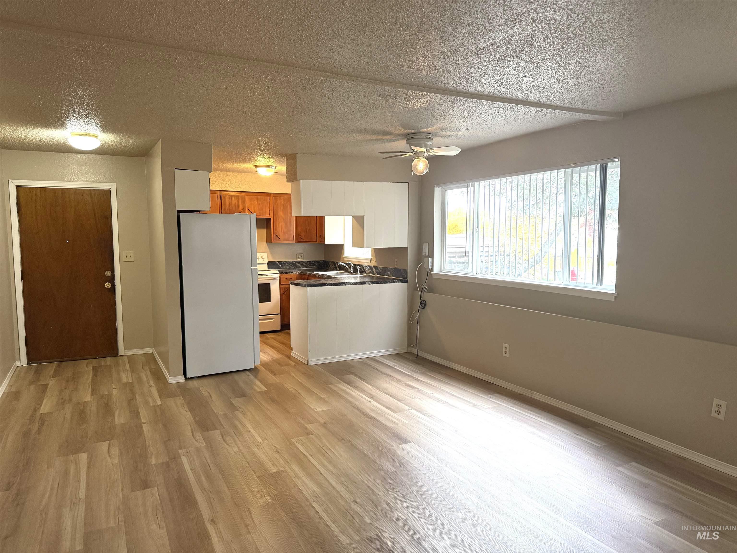 537 E E Street, Moscow, Idaho 83843, 3 Bedrooms, 1 Bathroom, Residential Income For Sale, Price $449,000, 99004114