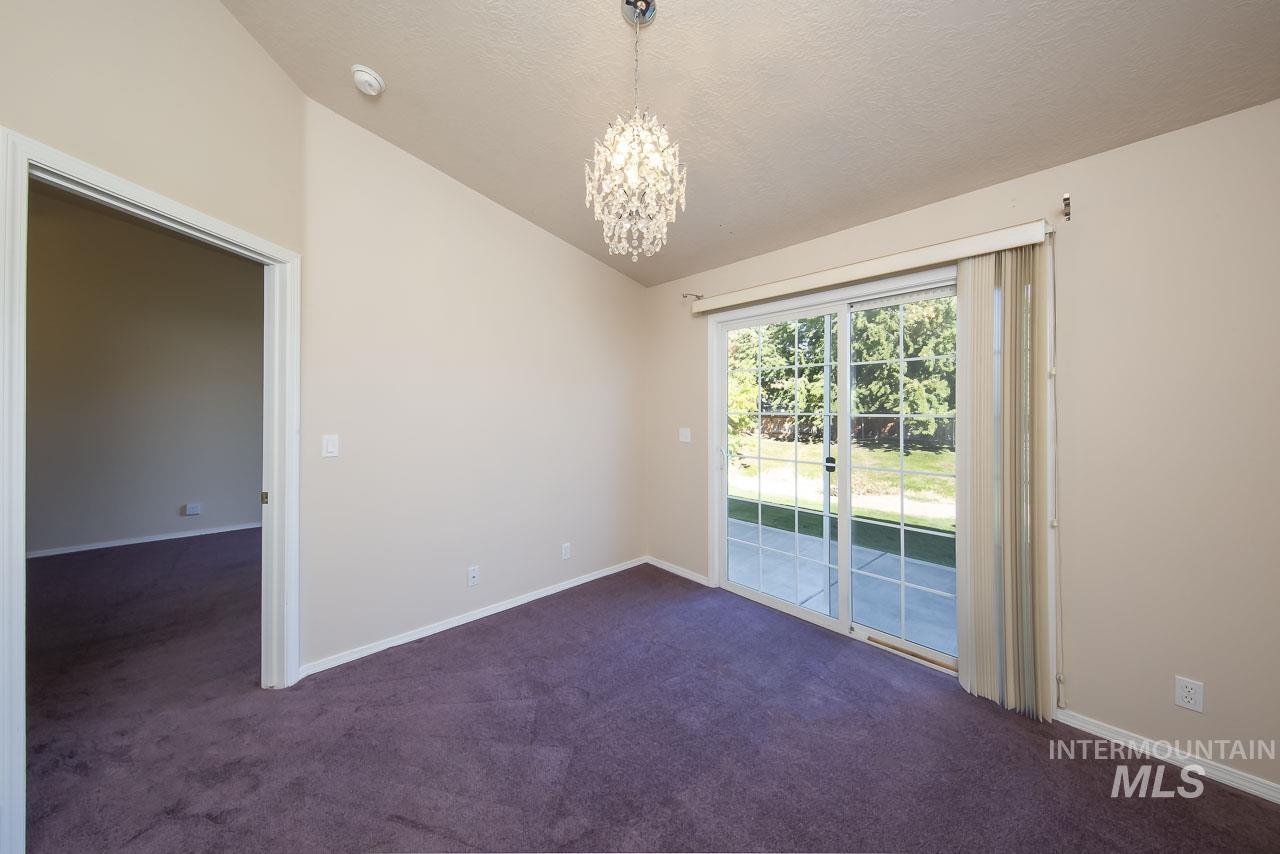 126 E Waterbury Lane, Meridian, Idaho 83646, 2 Bedrooms, 2 Bathrooms, Residential For Sale, Price $292,900,MLS 99004116