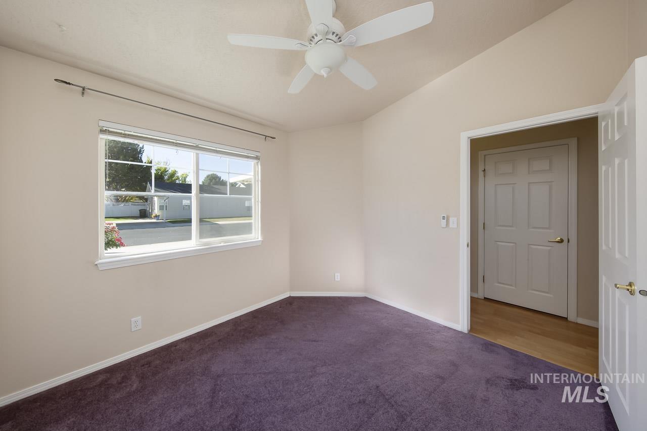 126 E Waterbury Lane, Meridian, Idaho 83646, 2 Bedrooms, 2 Bathrooms, Residential For Sale, Price $292,900,MLS 99004116