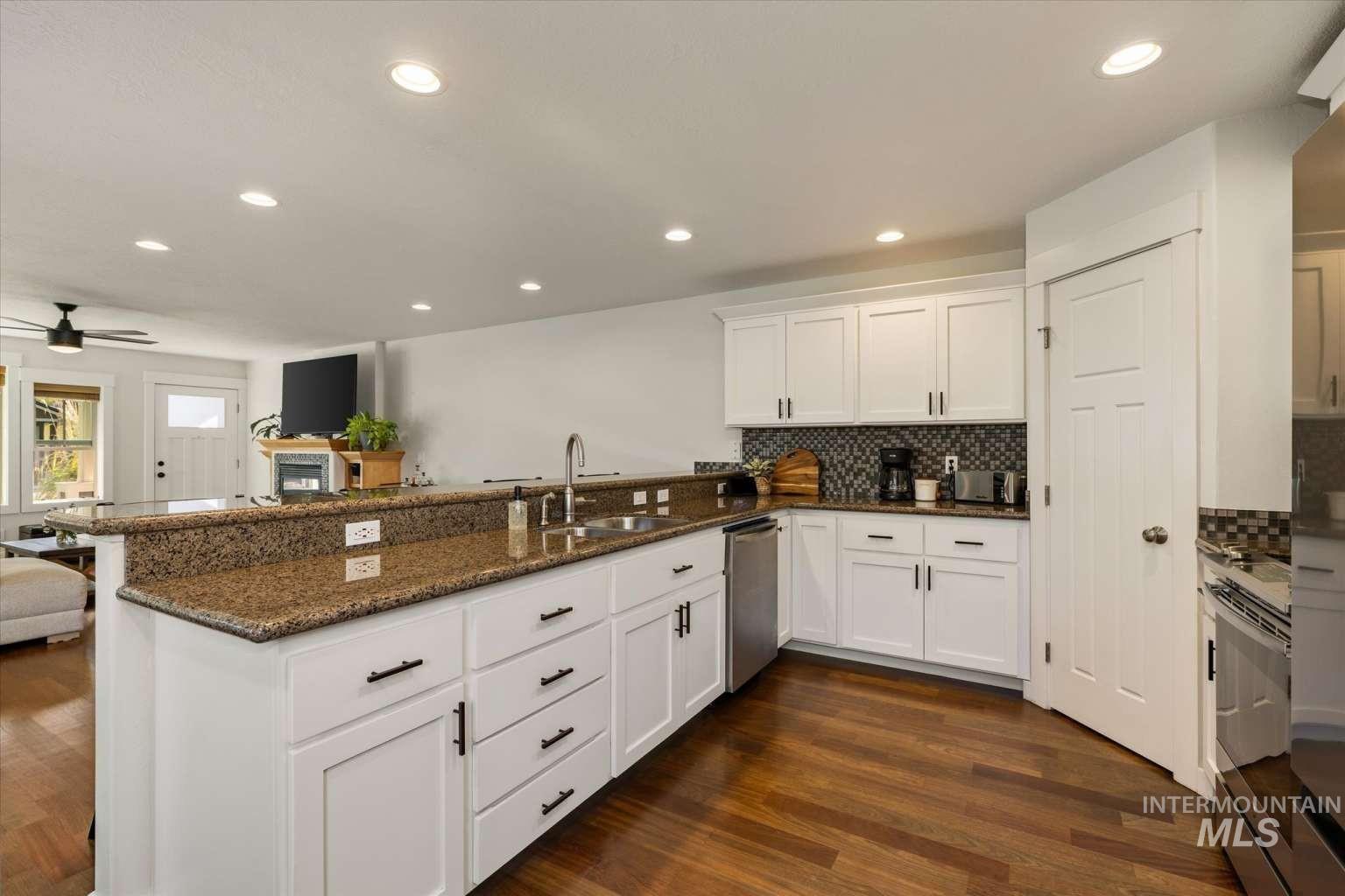 1339 S Division Ave, Boise, Idaho 83706, 3 Bedrooms, 2 Bathrooms, Residential For Sale, Price $615,000,MLS 99004118