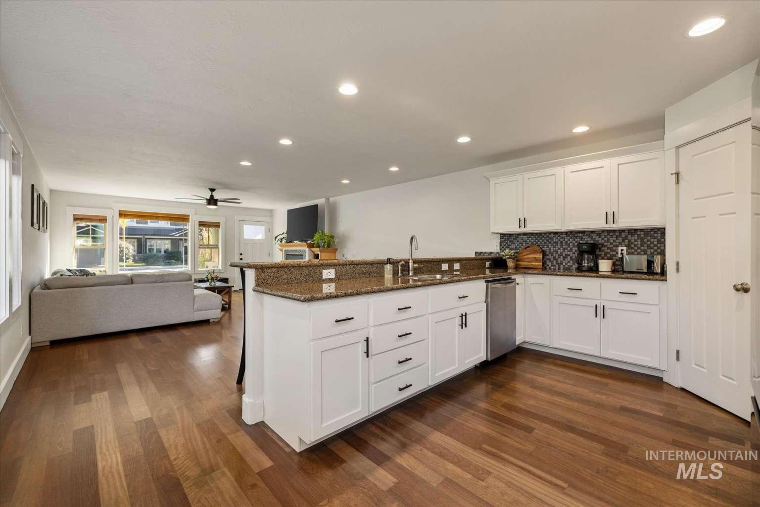 1339 S Division Ave, Boise, Idaho 83706, 3 Bedrooms, 2 Bathrooms, Residential For Sale, Price $615,000,MLS 99004118