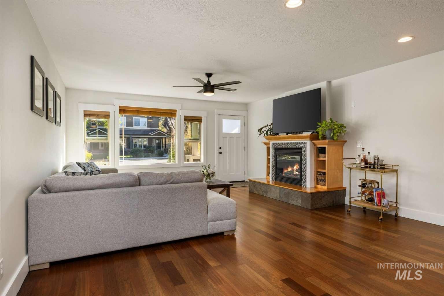 1339 S Division Ave, Boise, Idaho 83706, 3 Bedrooms, 2 Bathrooms, Residential For Sale, Price $615,000,MLS 99004118