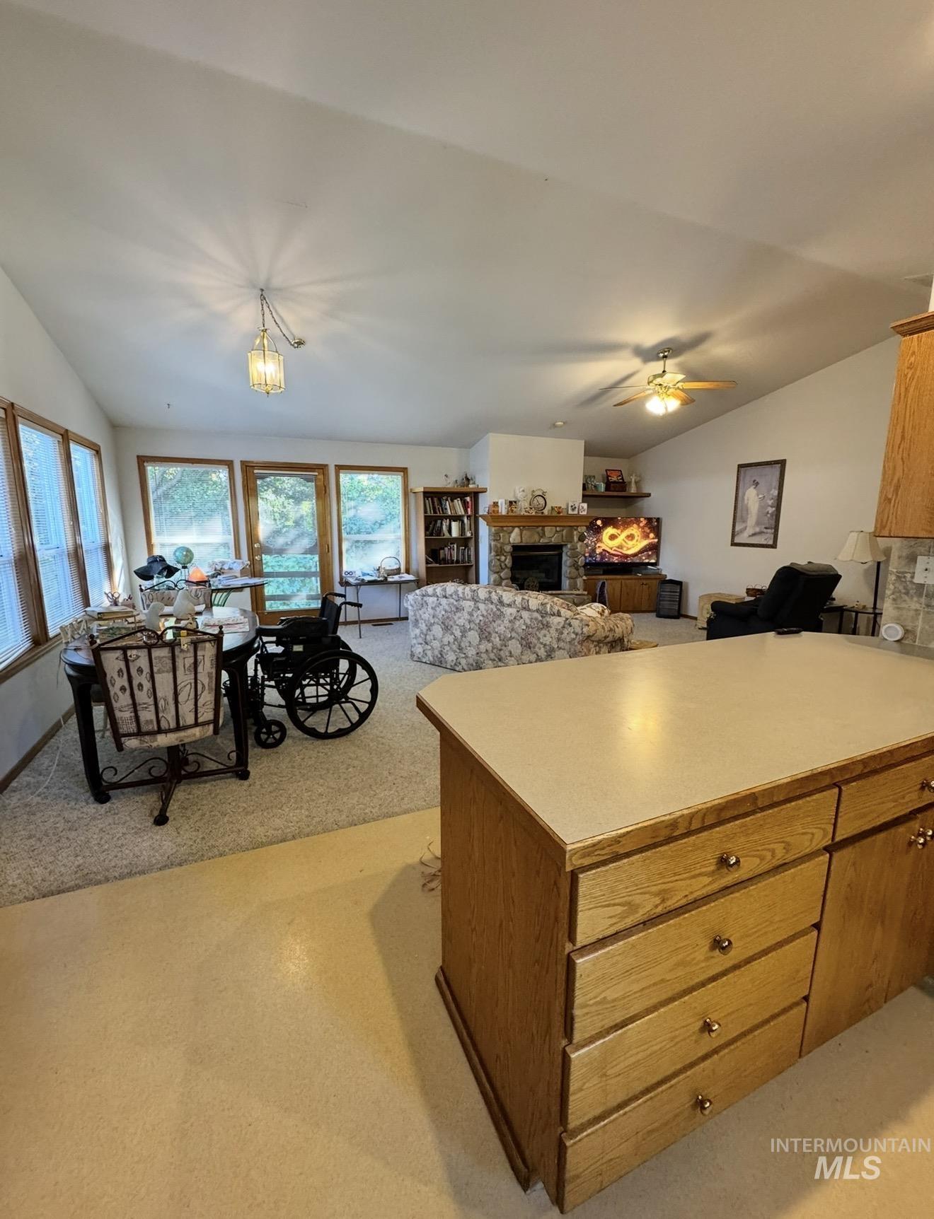 7208 N Crewe Ave, Boise, Idaho 83714, 3 Bedrooms, 2 Bathrooms, Residential For Sale, Price $460,000,MLS 99004121