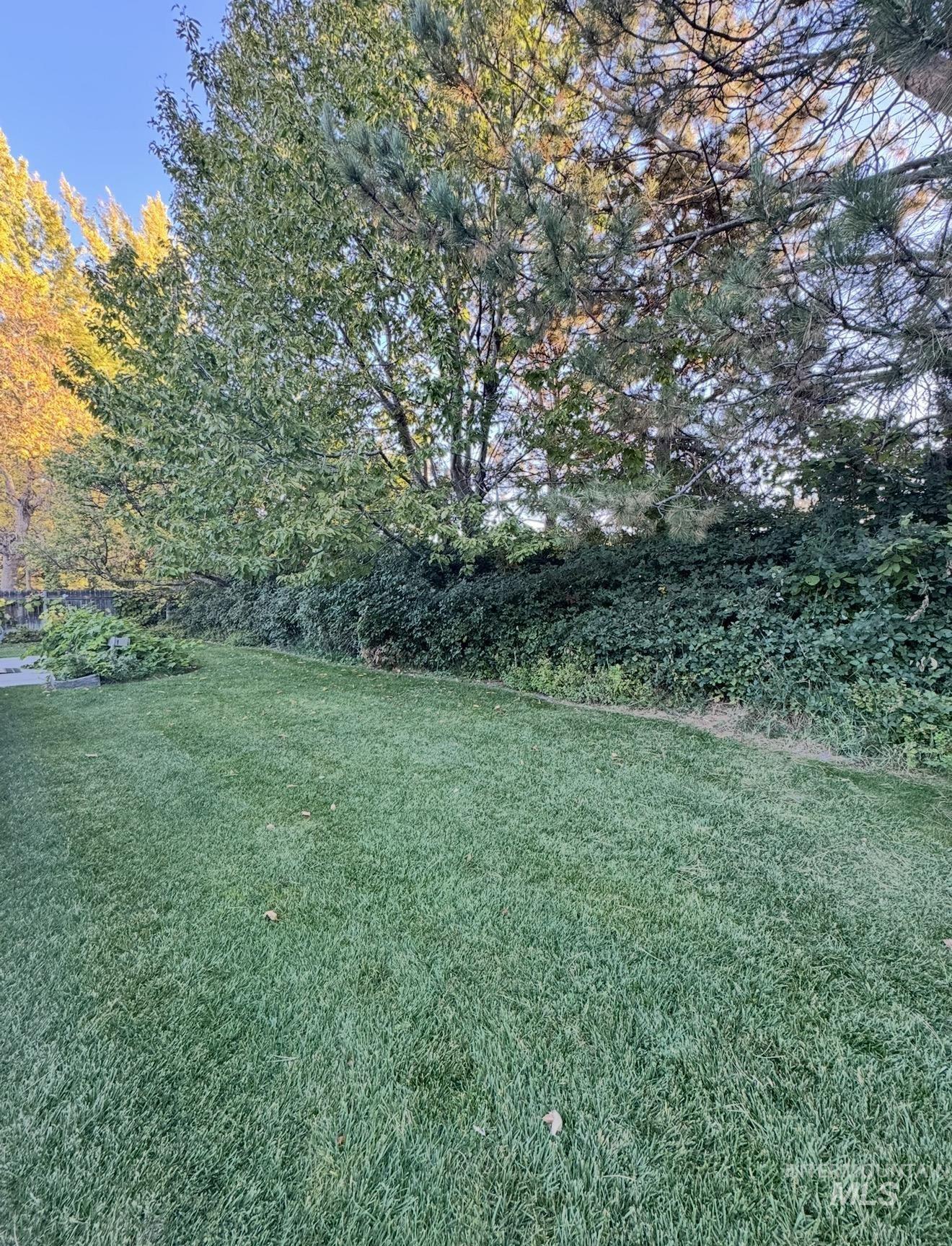 7208 N Crewe Ave, Boise, Idaho 83714, 3 Bedrooms, 2 Bathrooms, Residential For Sale, Price $460,000,MLS 99004121