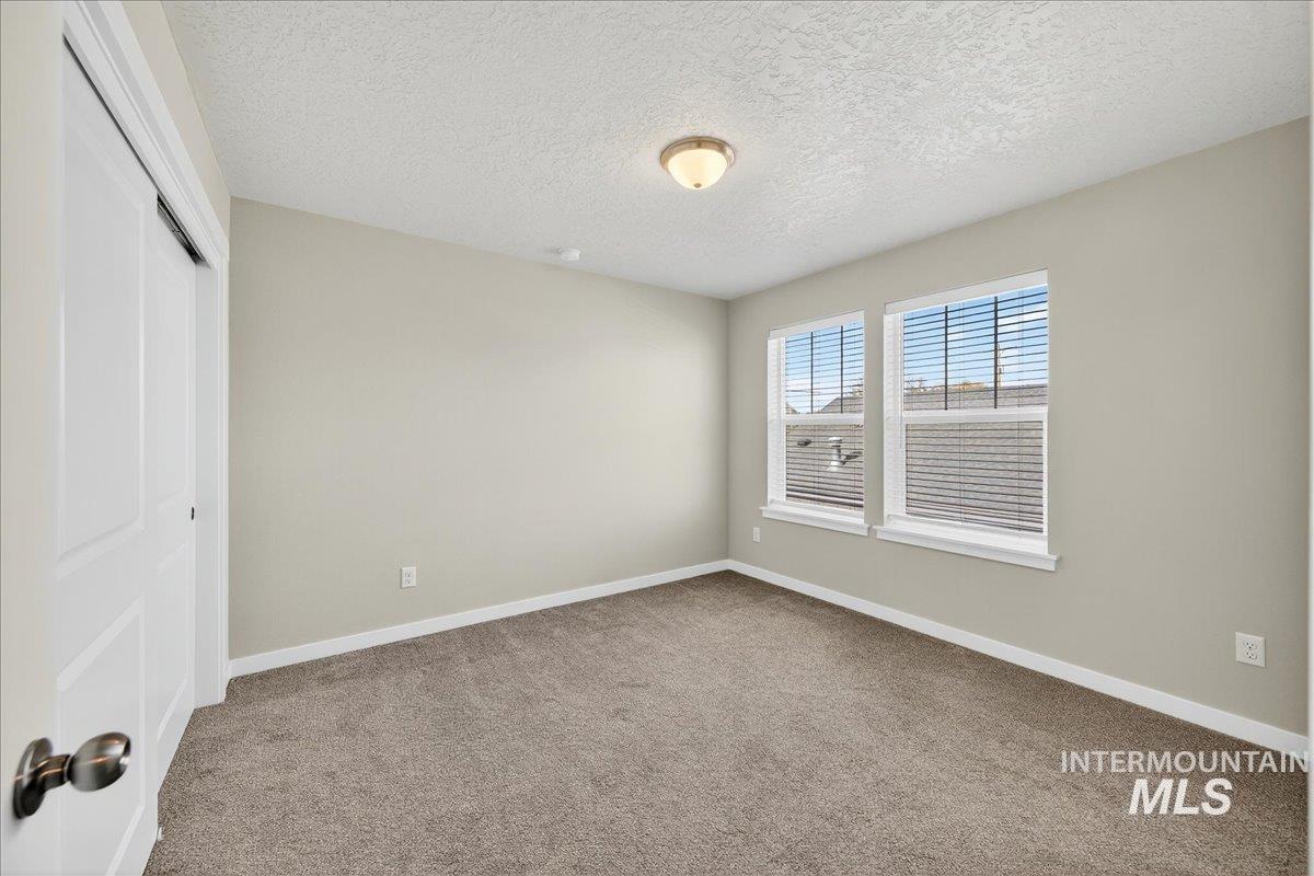 2329 E Spice Loop, Nampa, Idaho 83687, 2 Bedrooms, 2.5 Bathrooms, Residential For Sale, Price $314,900,MLS 99004122