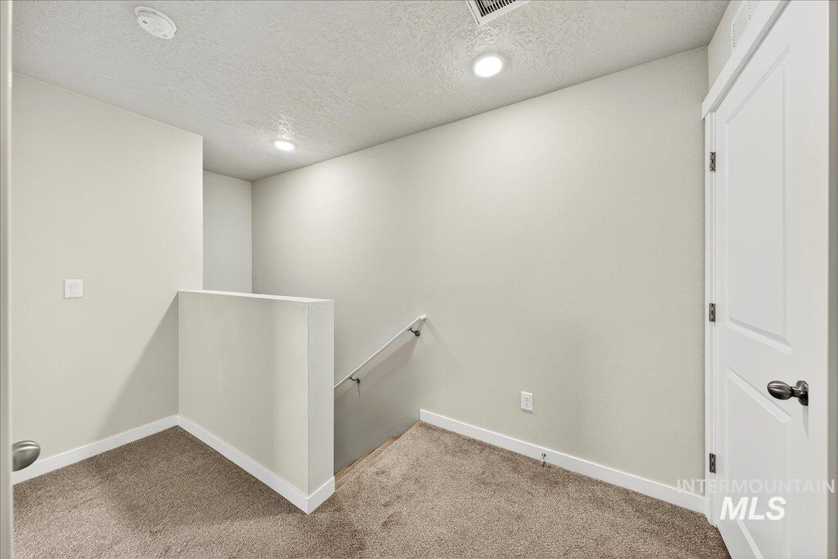 2329 E Spice Loop, Nampa, Idaho 83687, 2 Bedrooms, 2.5 Bathrooms, Residential For Sale, Price $314,900,MLS 99004122